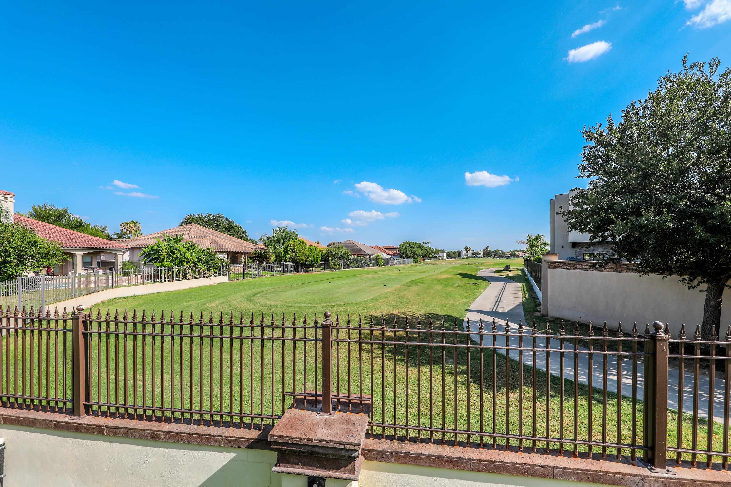 8413 Deer Ridge