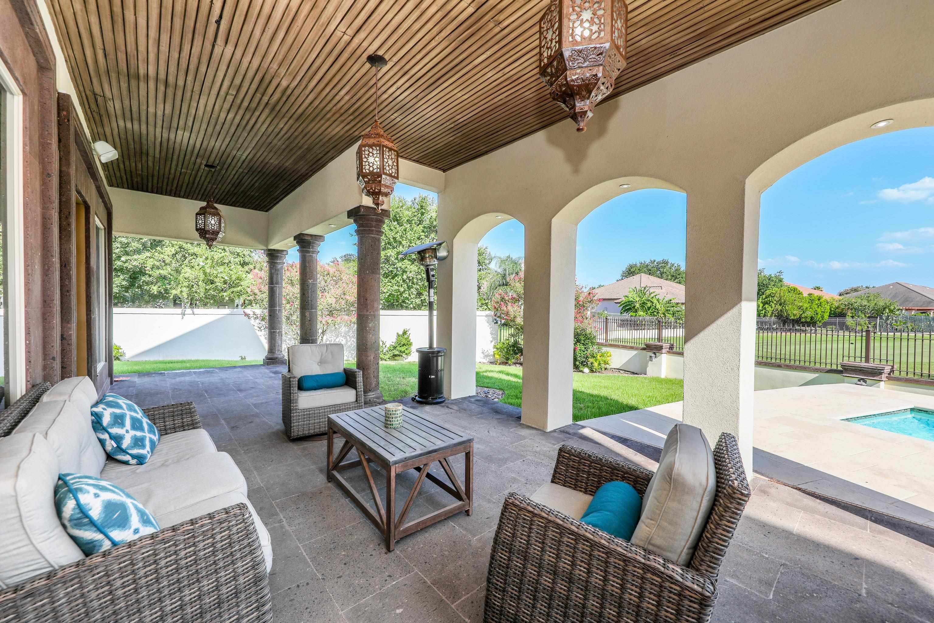 8413 Deer Ridge