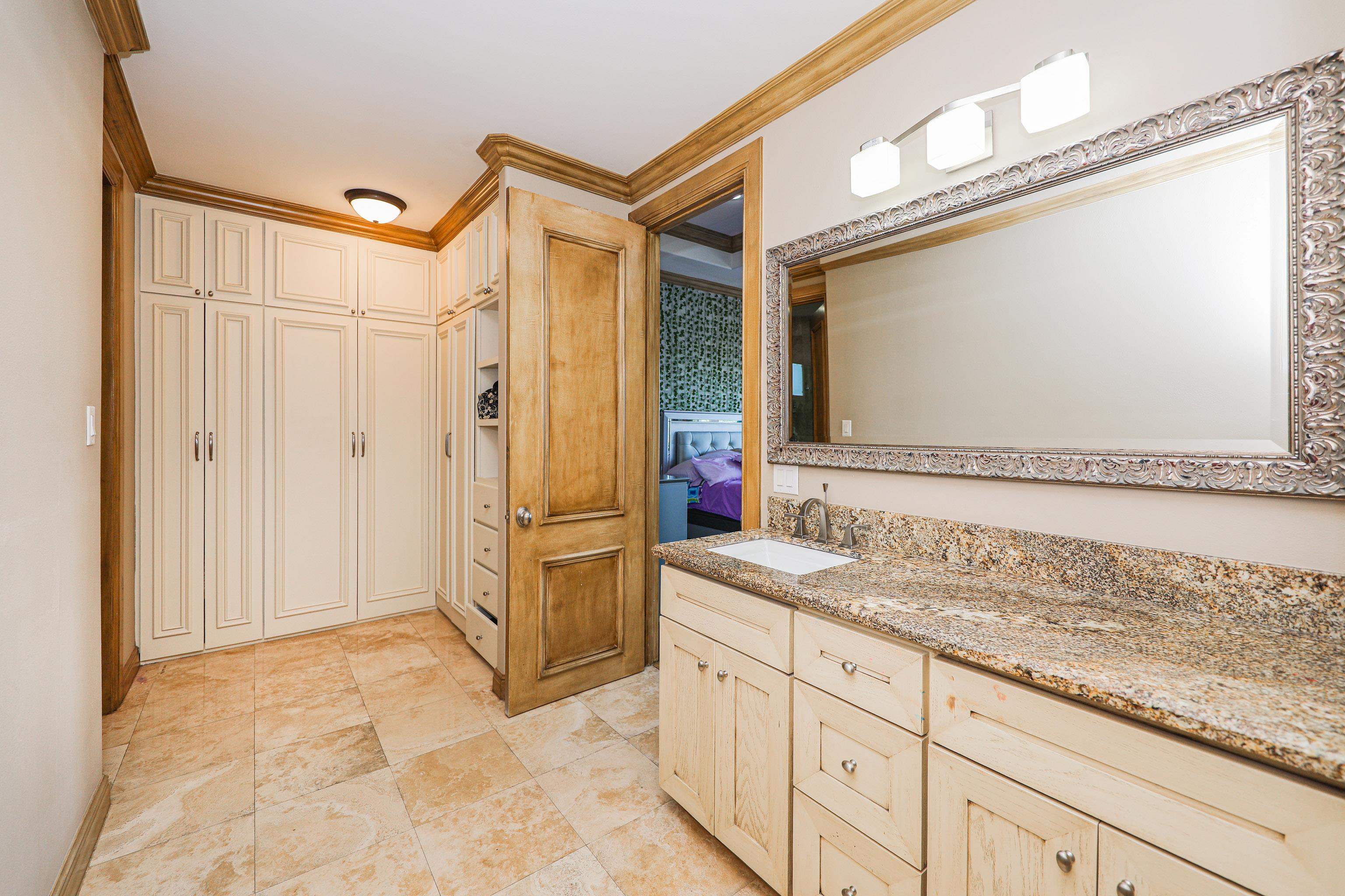 8413 Deer Ridge