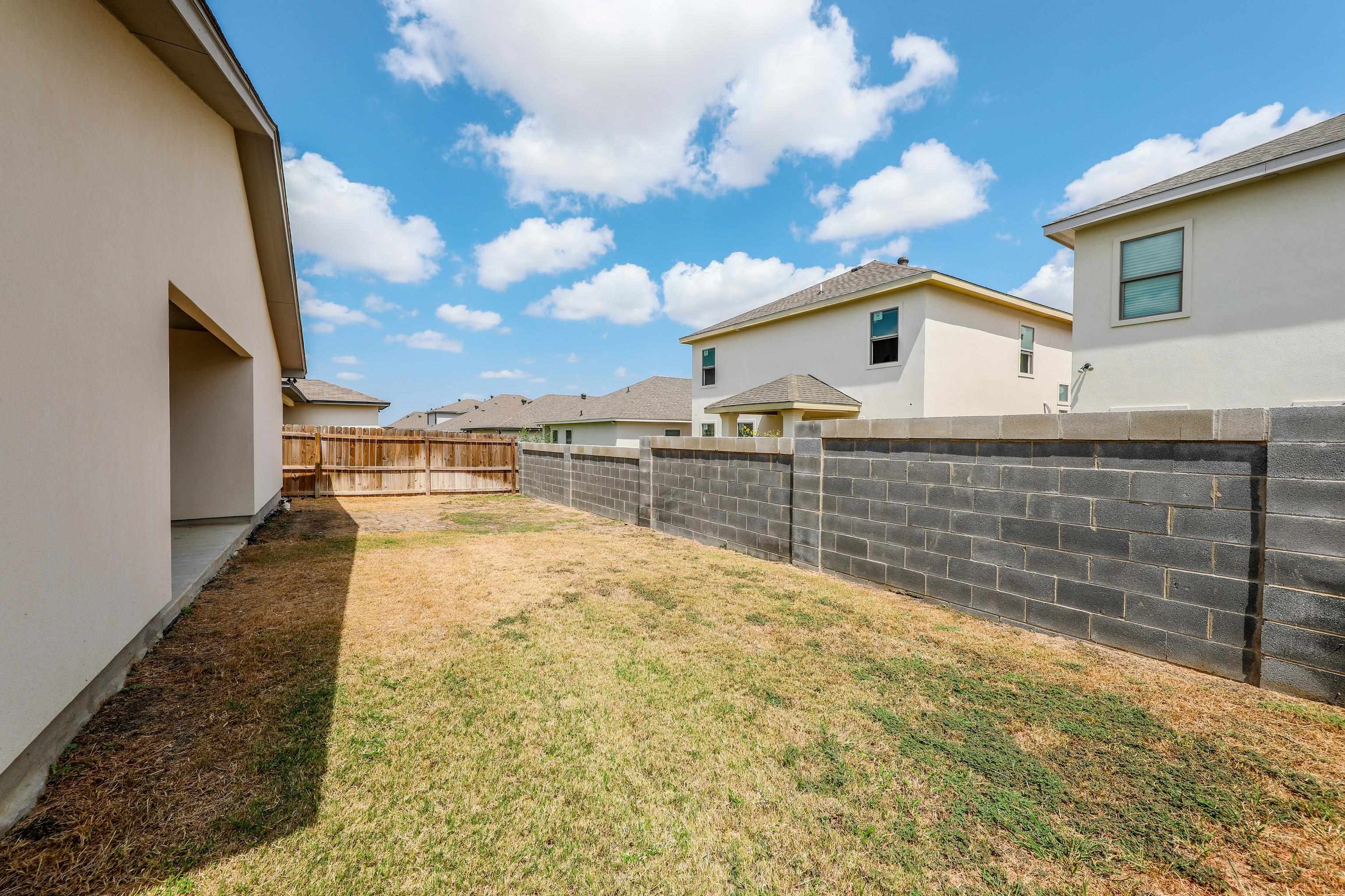 1510 Latigo Loop