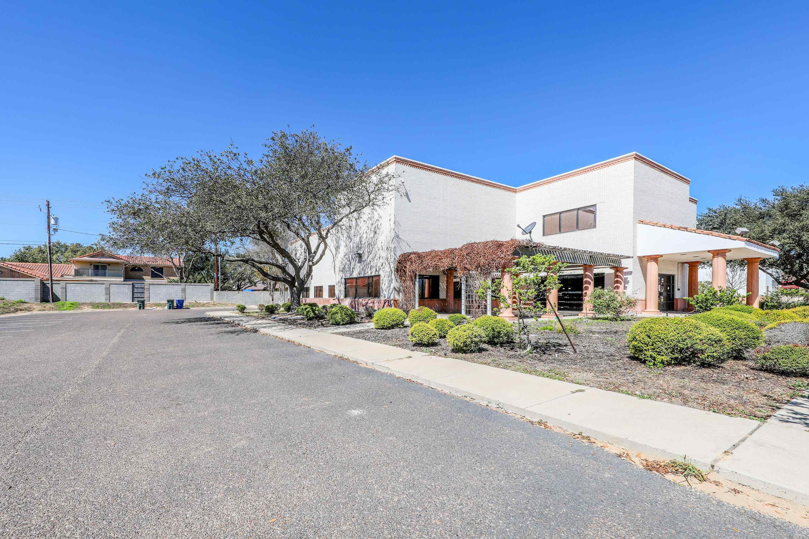 1202 Welby Court Unit: 218