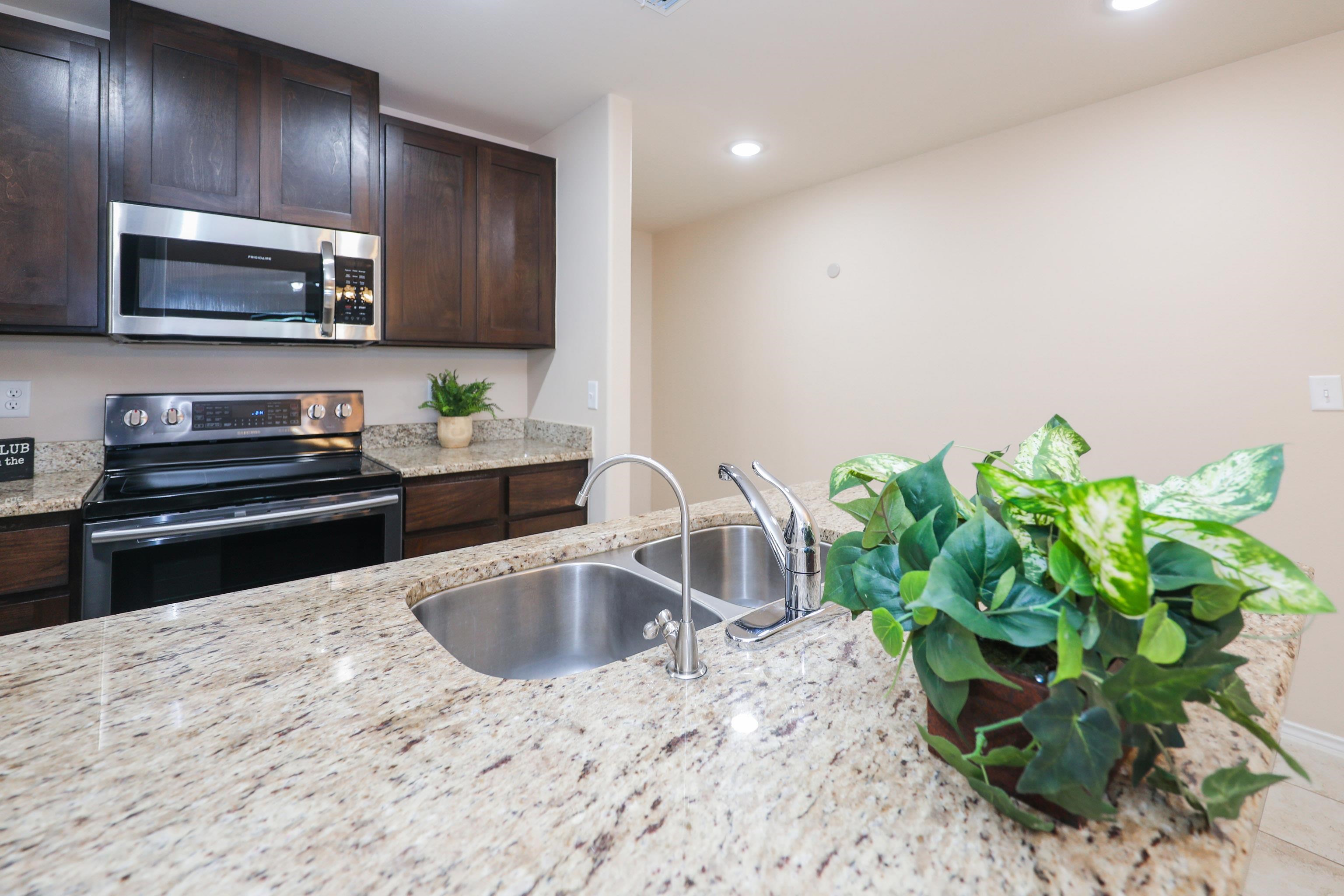 5609 Montevista Dr. Unit: 5609