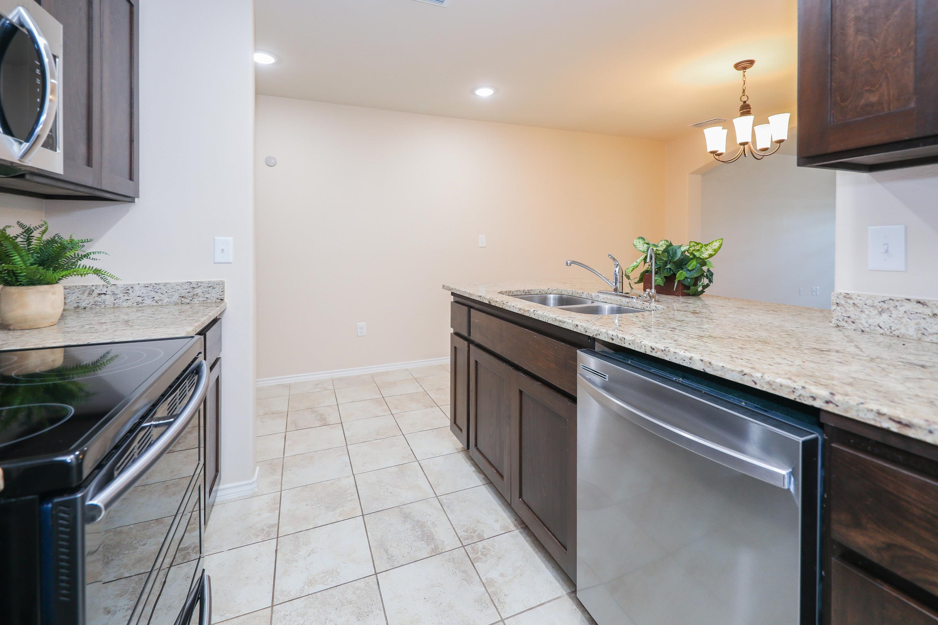 5609 Montevista Dr. Unit: 5609