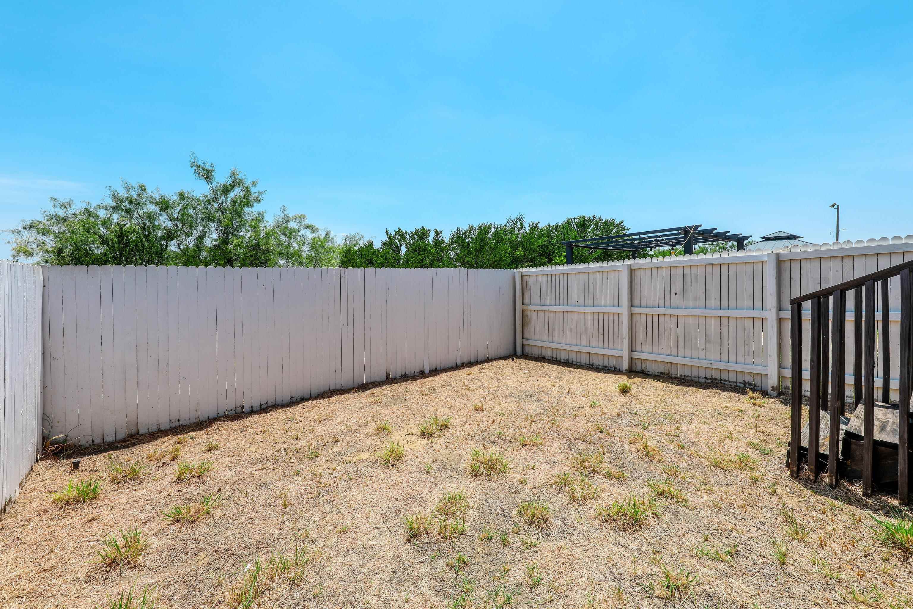 5609 Montevista Dr. Unit: 5609