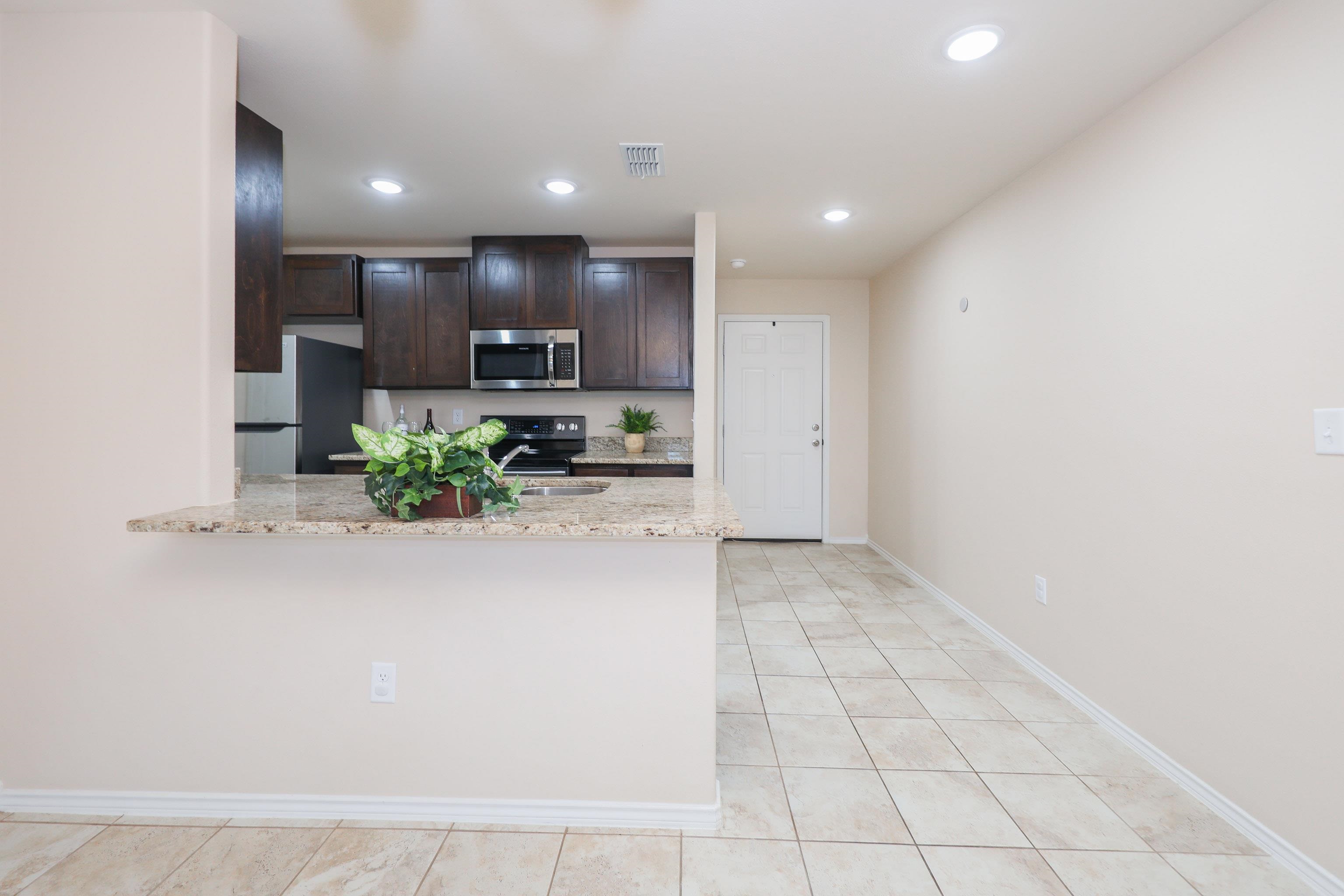 5609 Montevista Dr. Unit: 5609