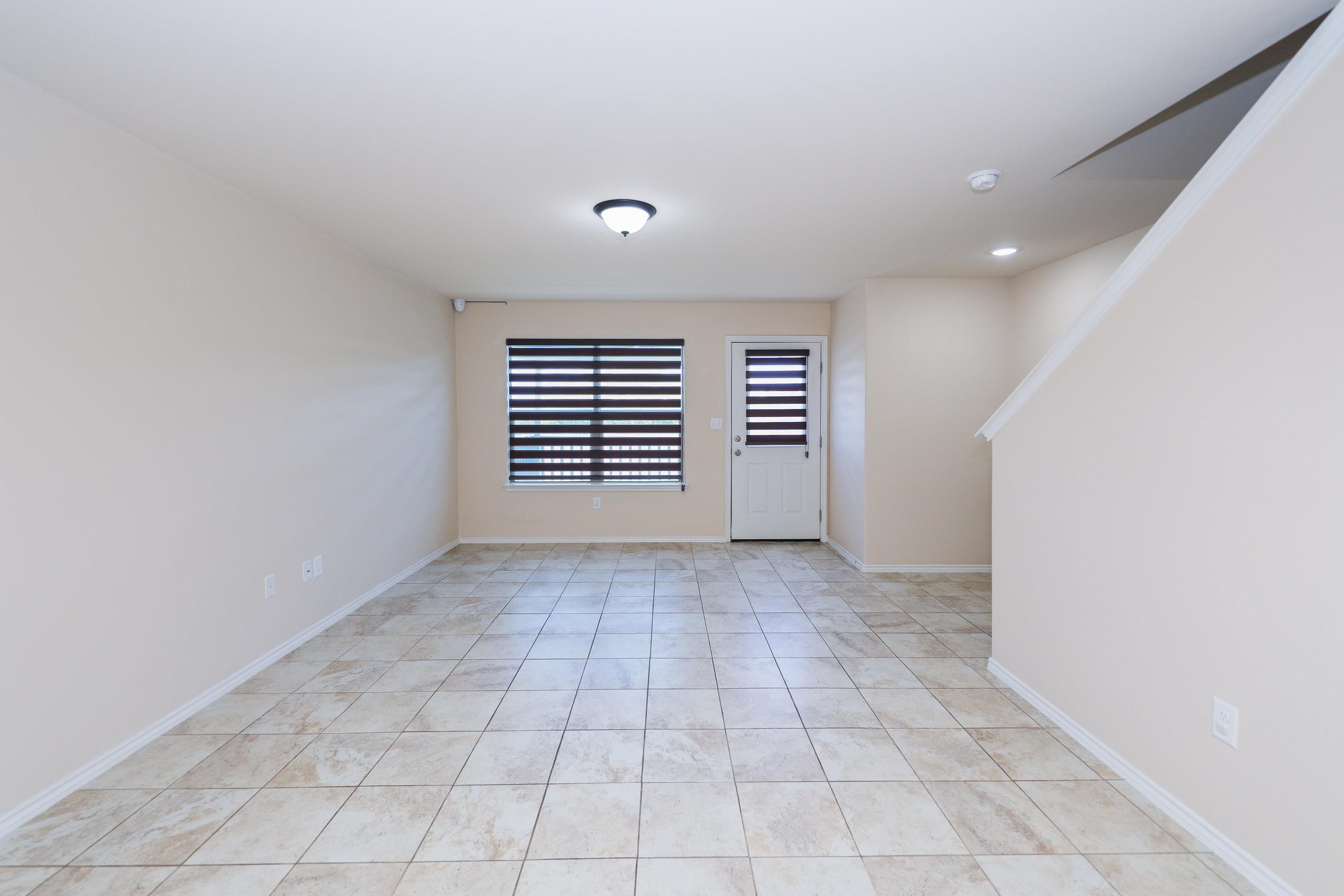 5609 Montevista Dr. Unit: 5609