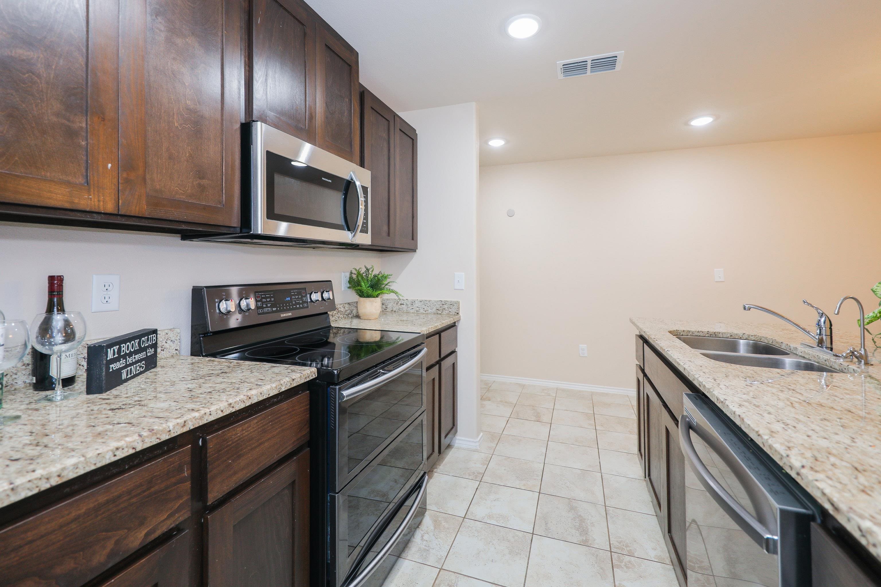 5609 Montevista Dr. Unit: 5609