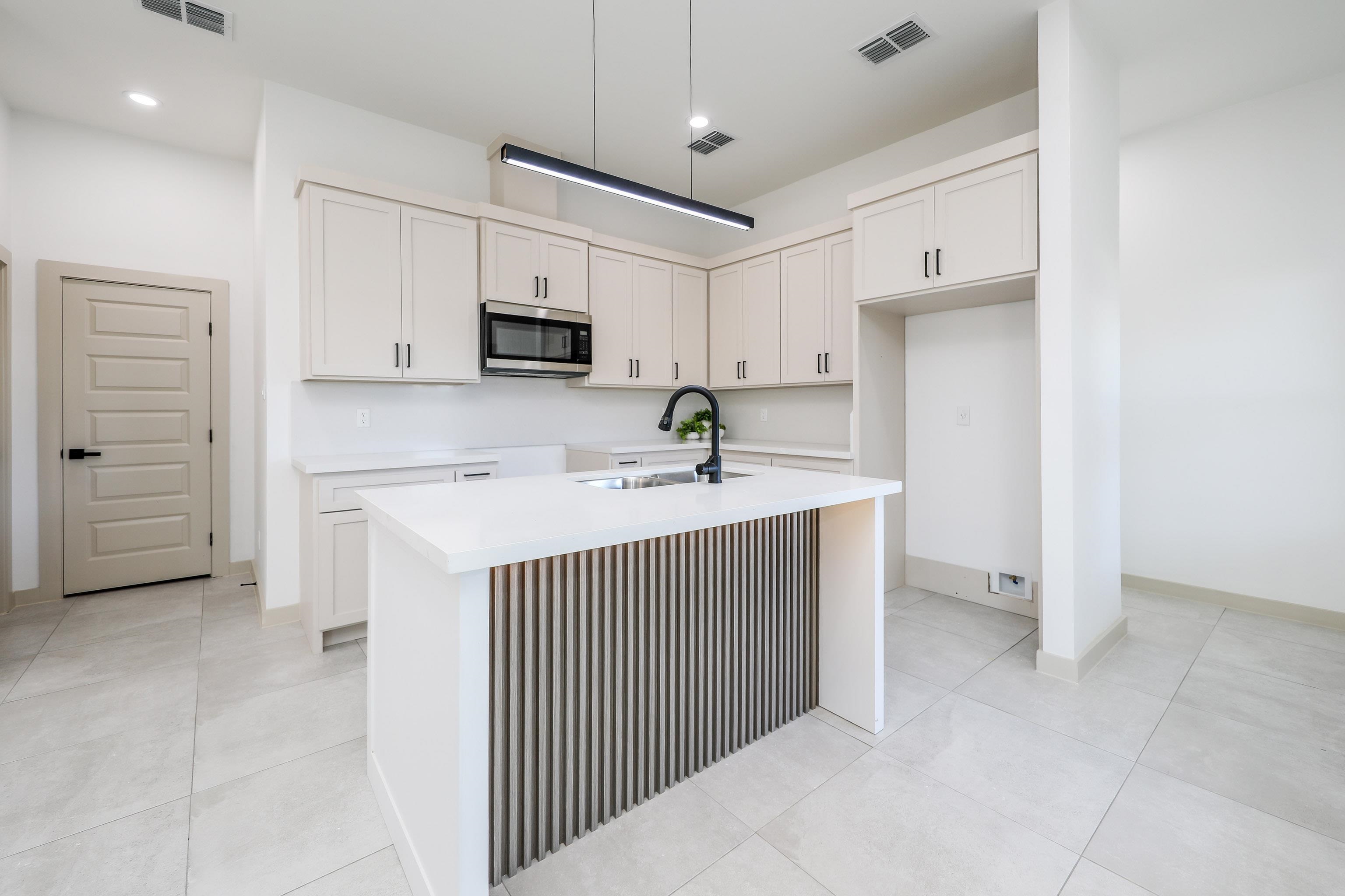 1618 Brangus St.