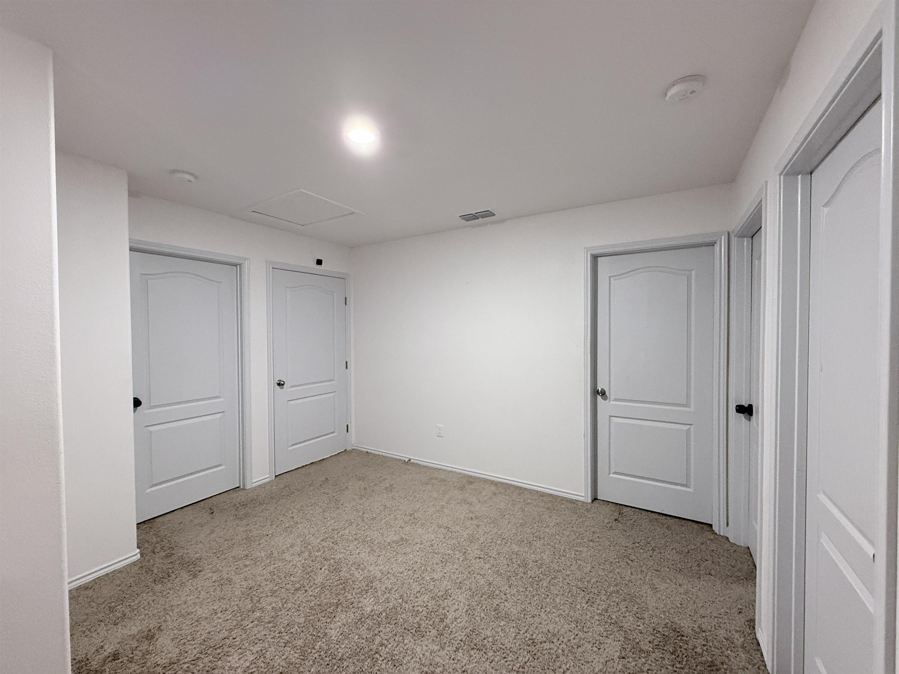 5615 Palestine Dr