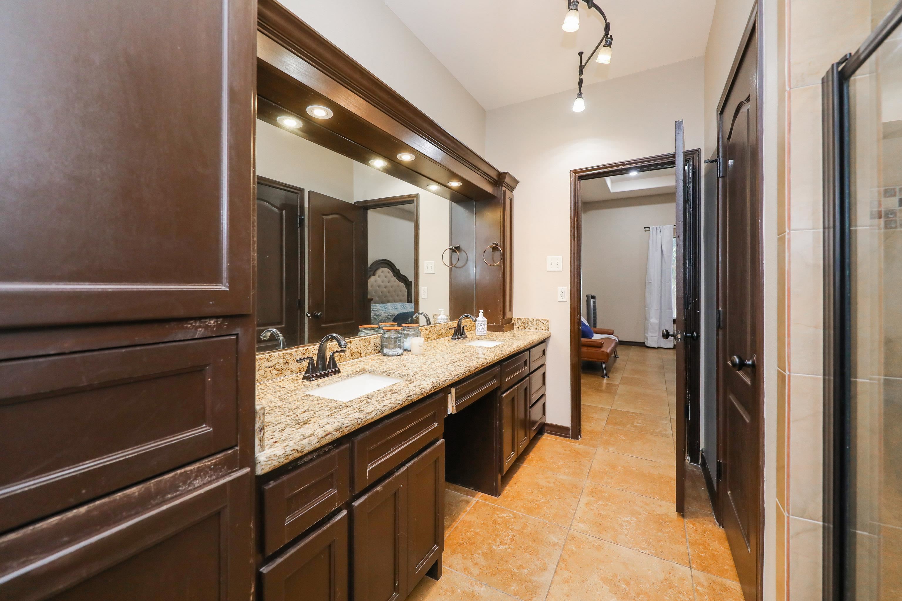 102 Rhine Falls Ct