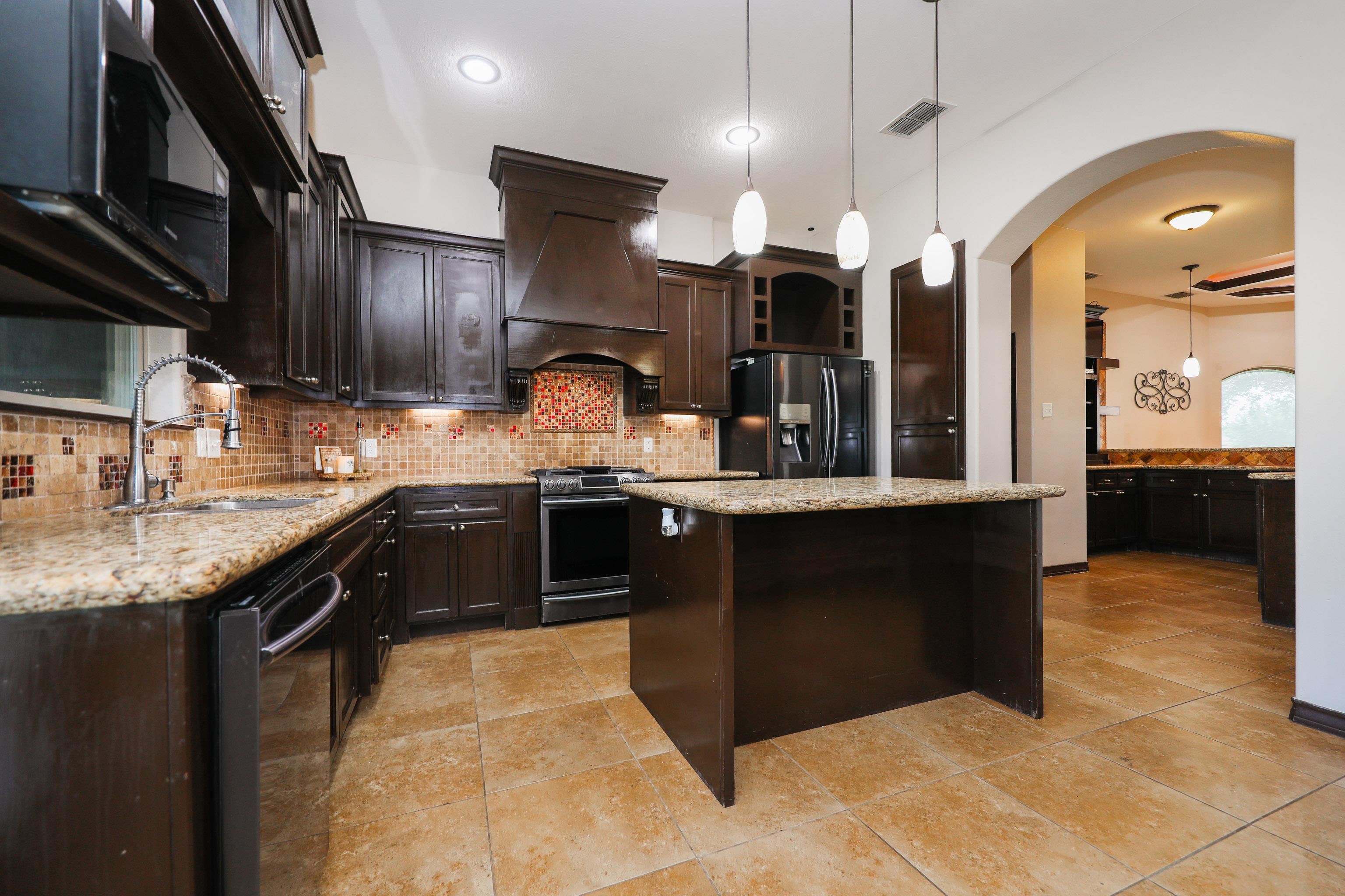 102 Rhine Falls Ct