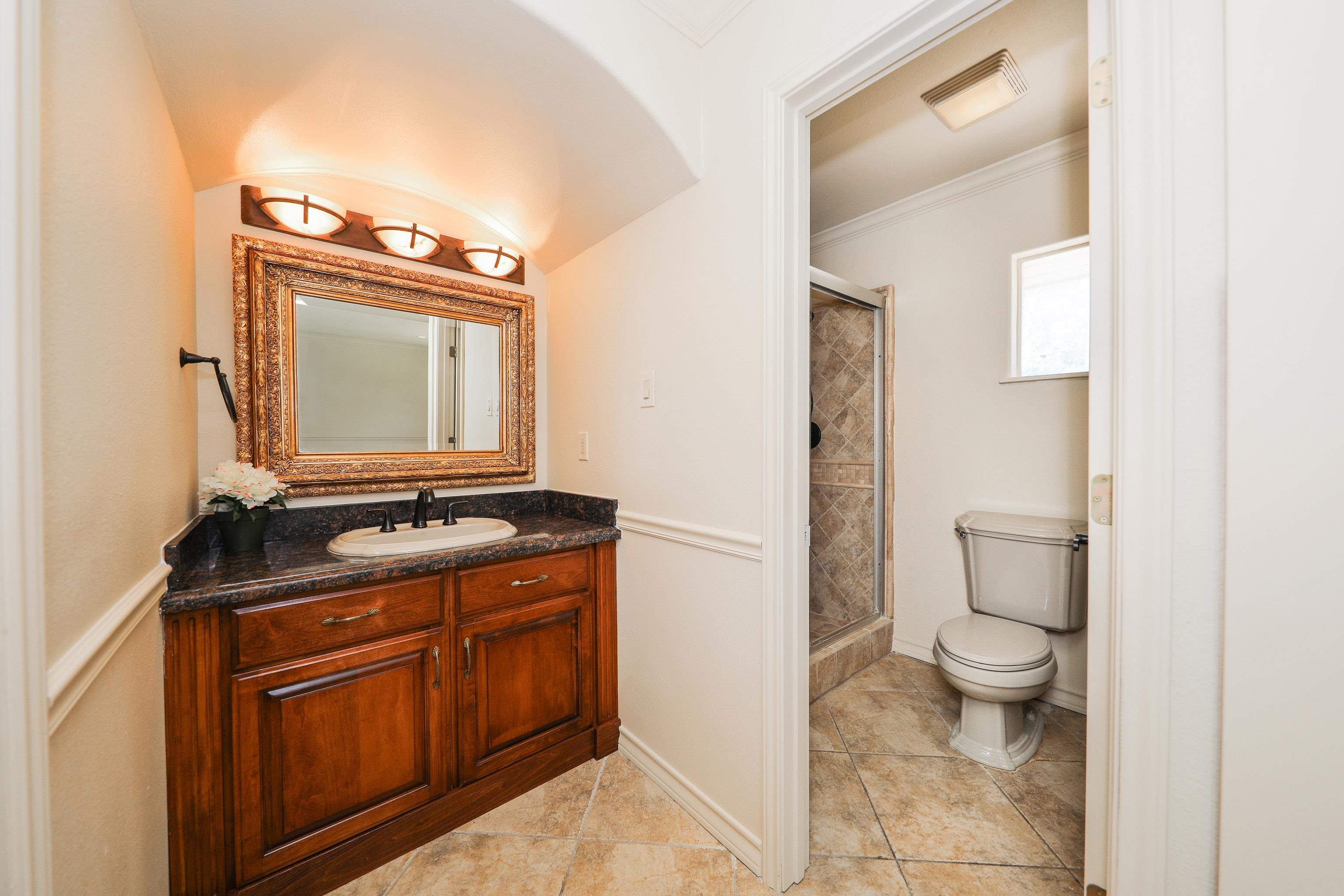 409 Longshadow Rd