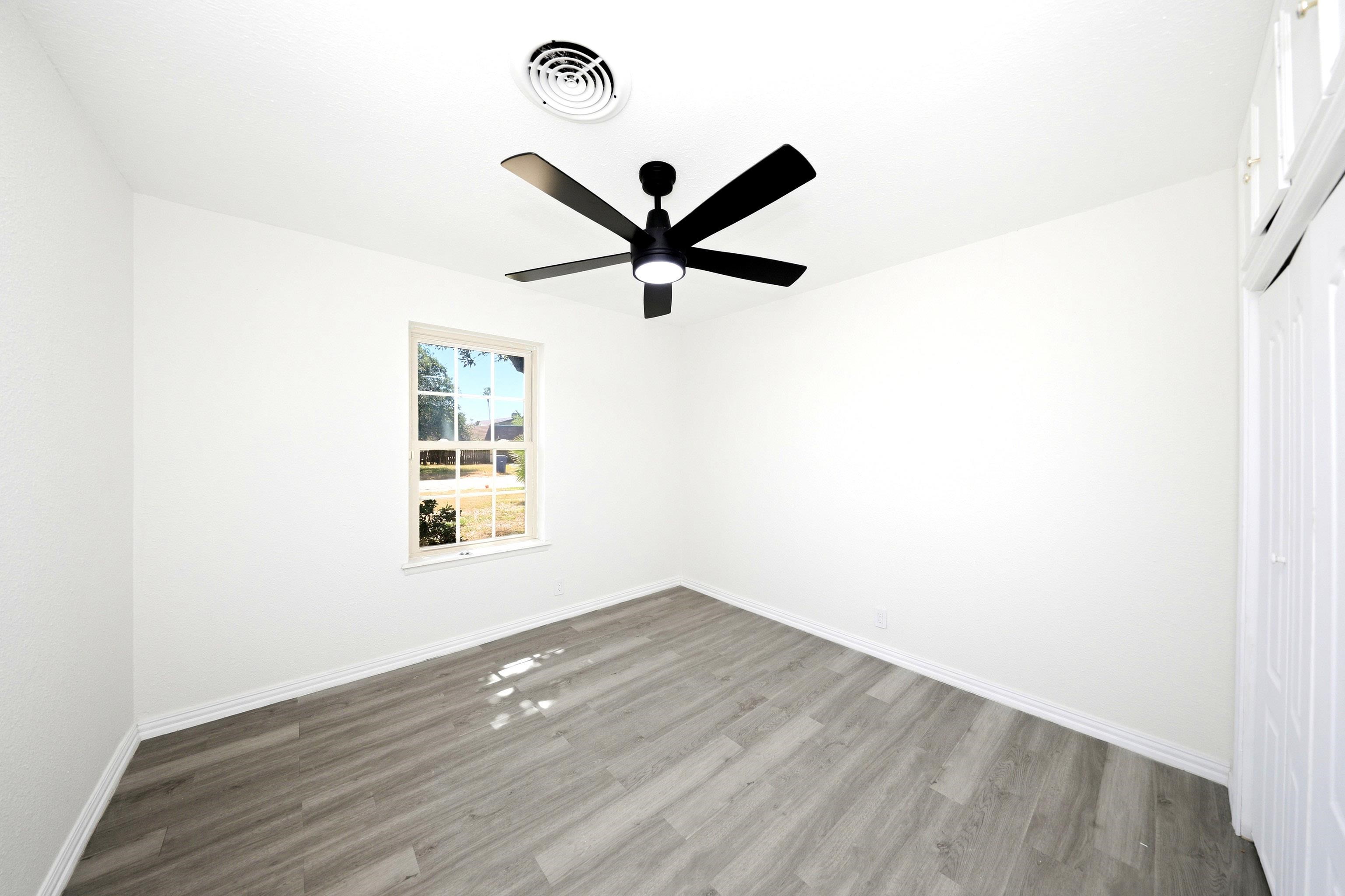 704 Sesame Ln