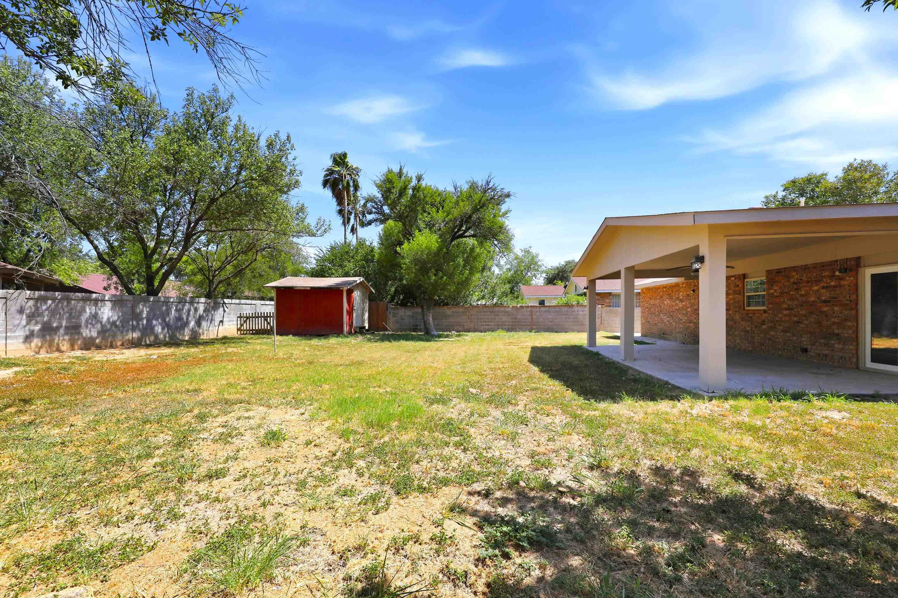 704 Sesame Ln