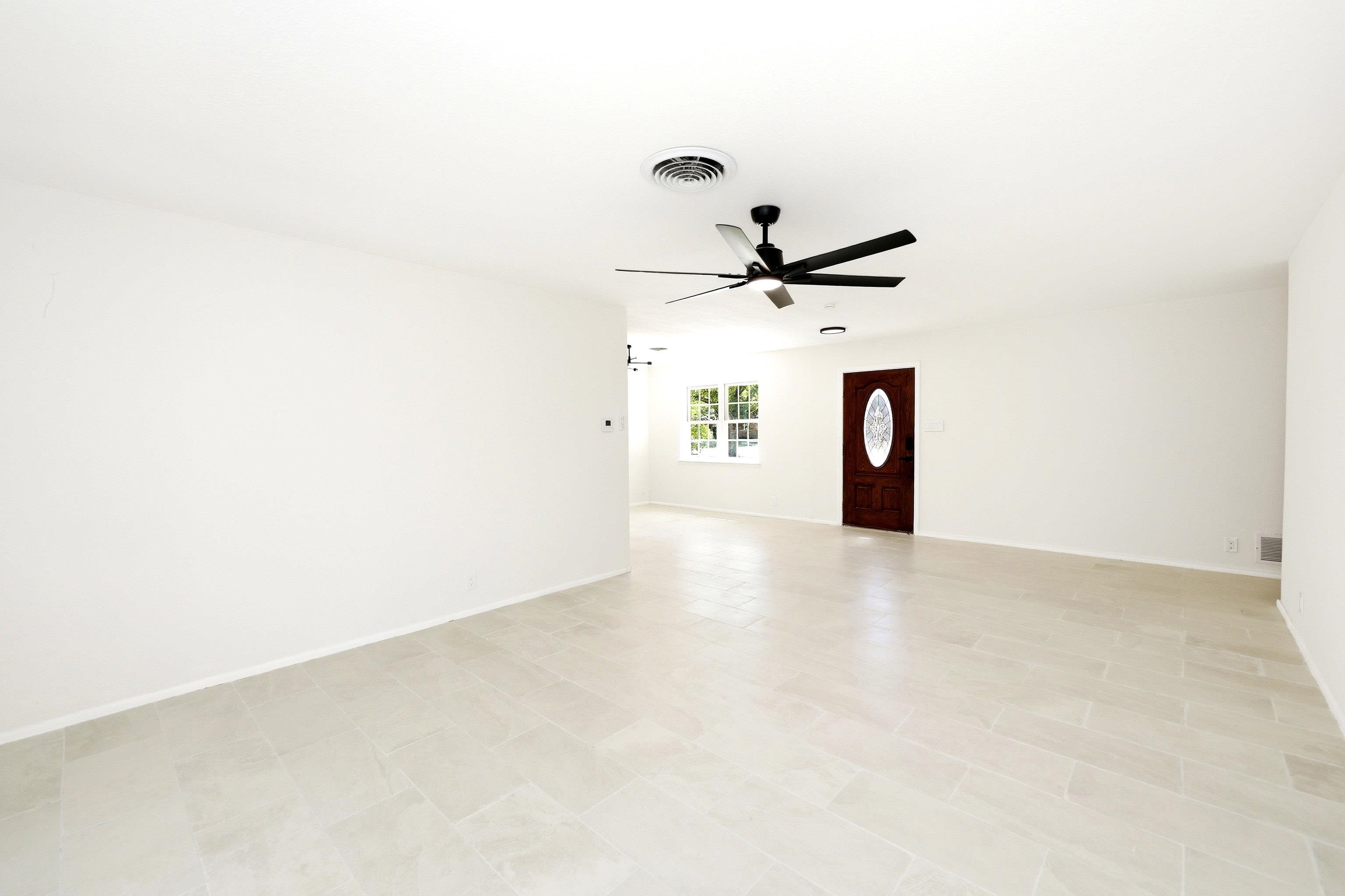 704 Sesame Ln