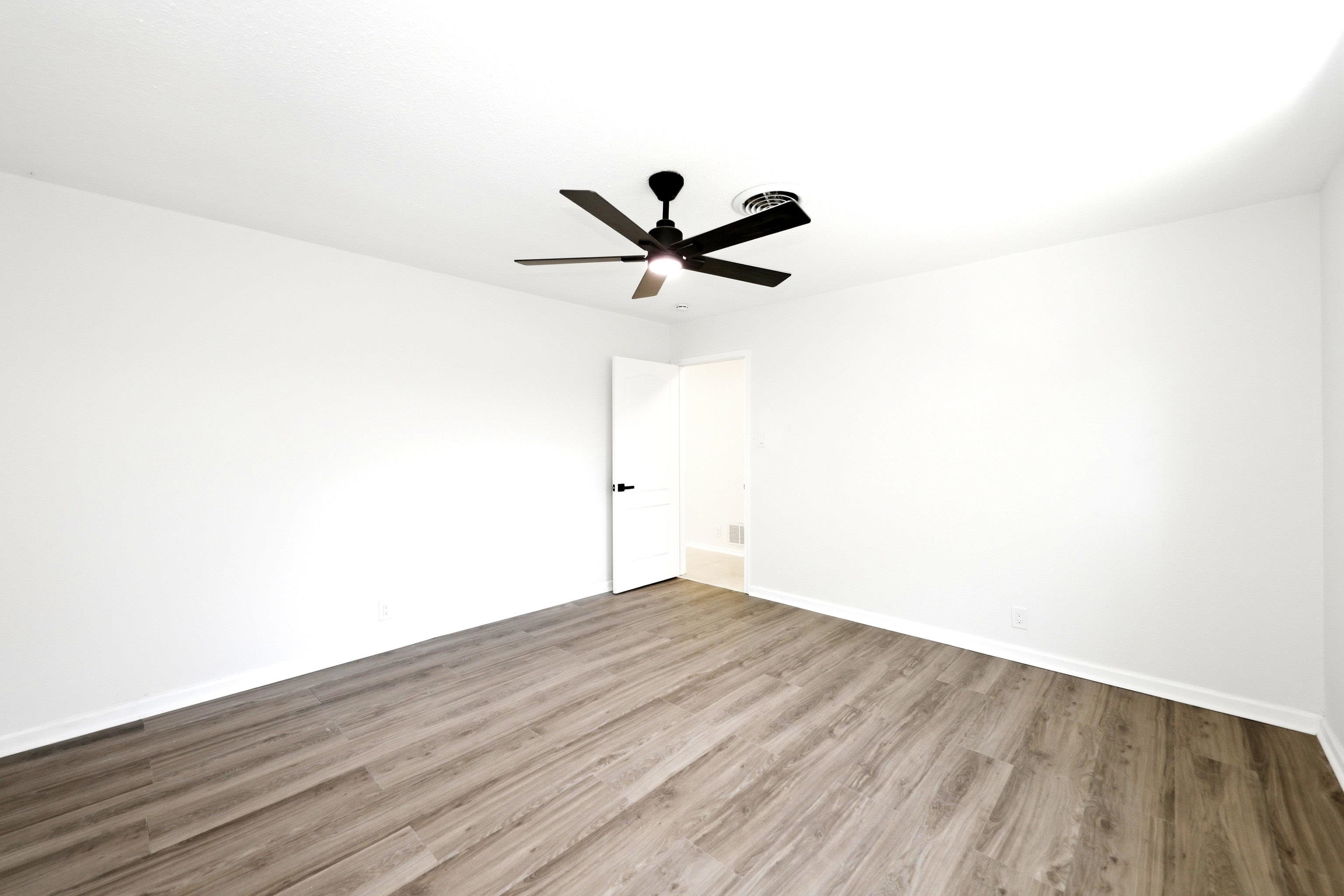 704 Sesame Ln