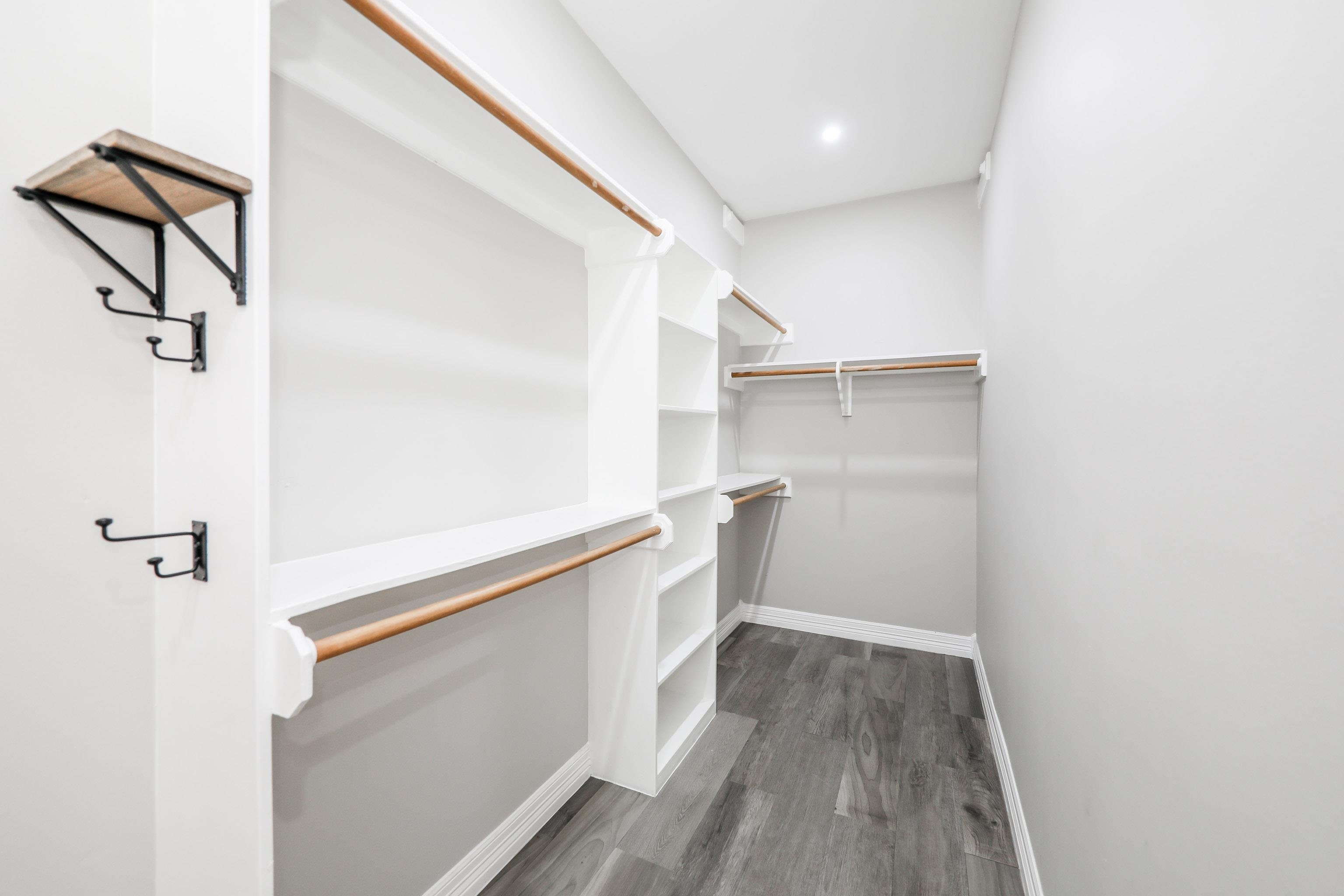 216 Newcastle Dr