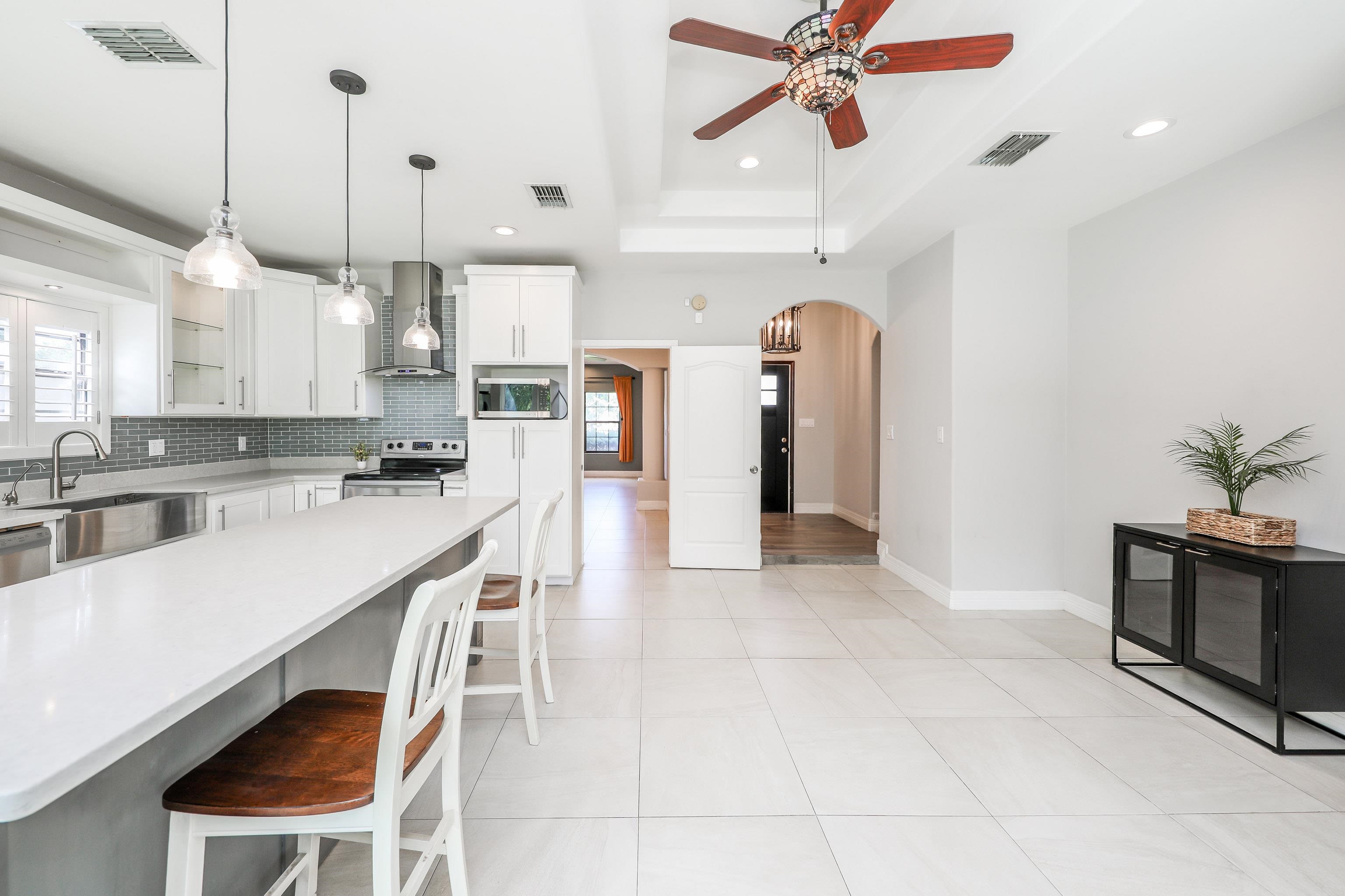 216 Newcastle Dr