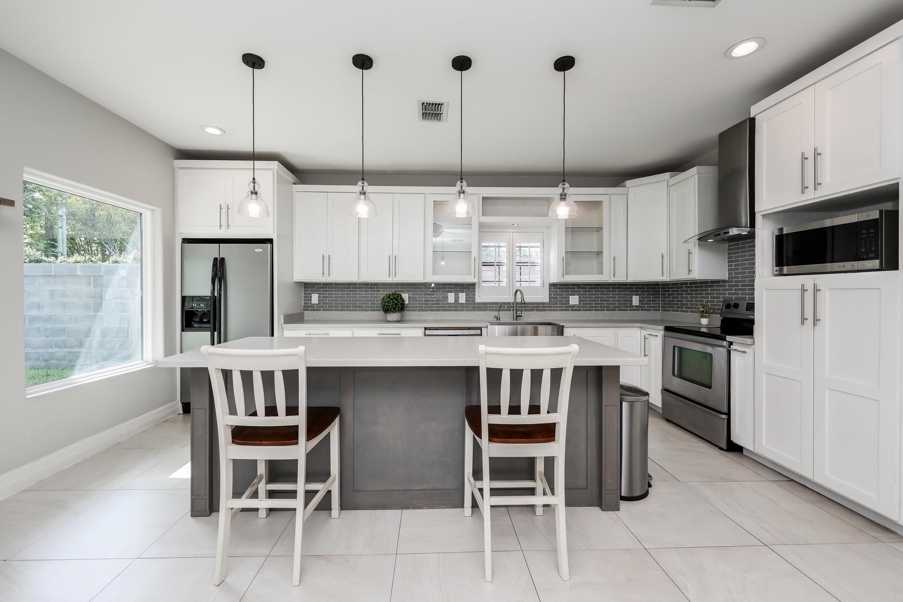 216 Newcastle Dr