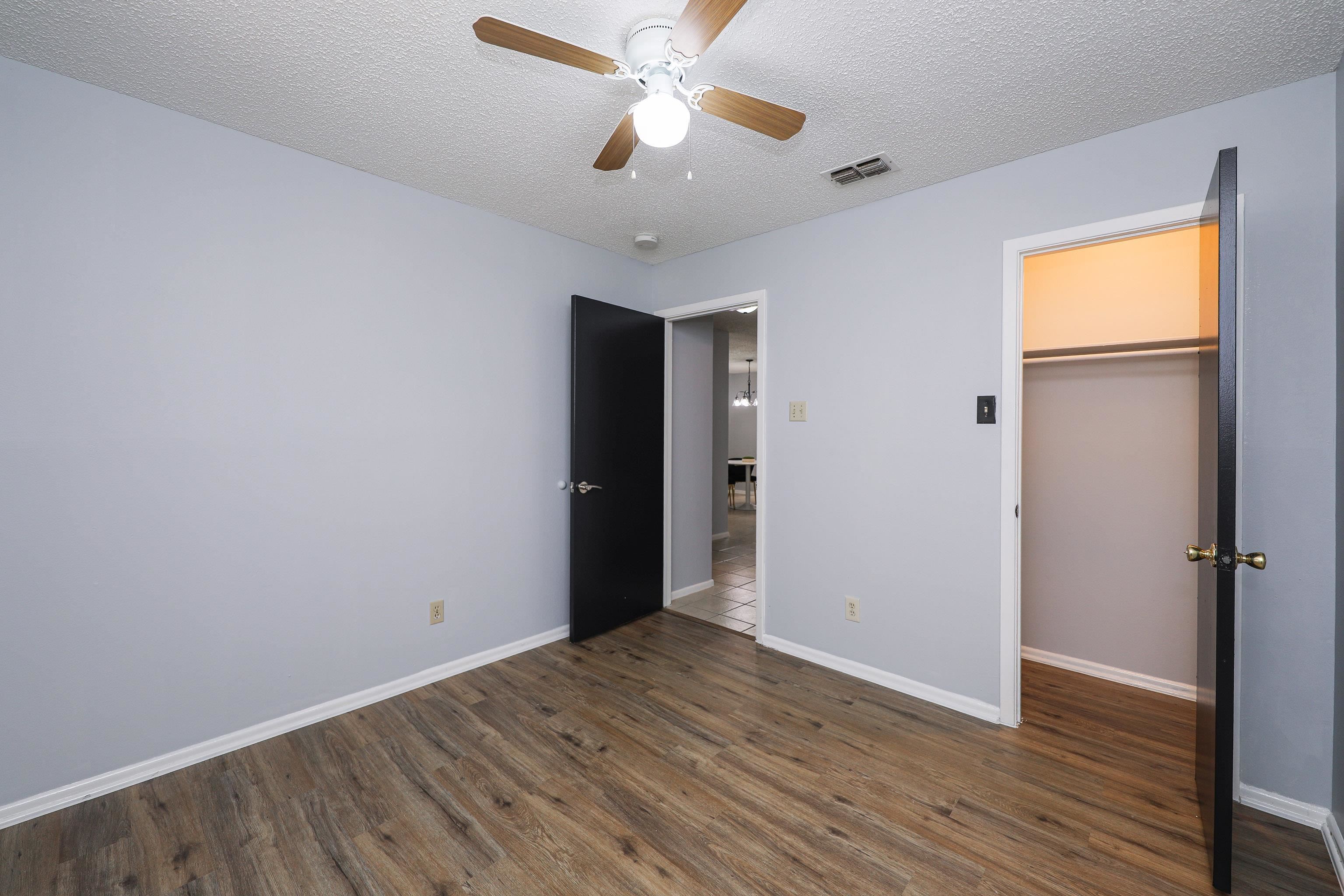 105 Hidden Ln