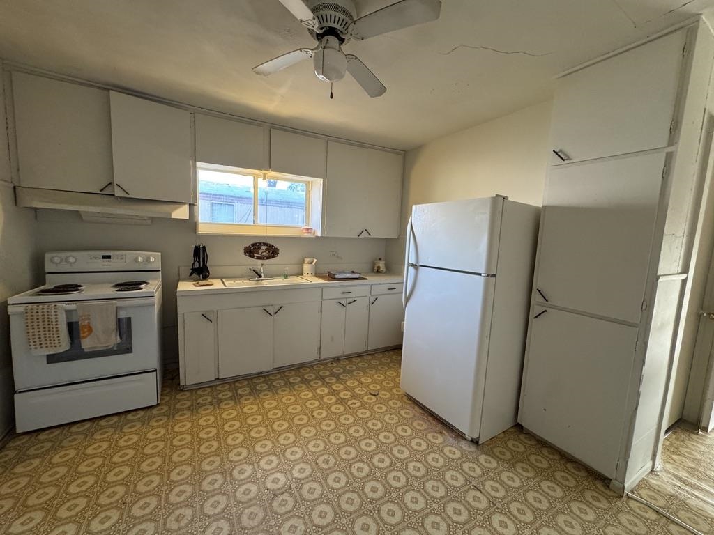 802 Fresno St.