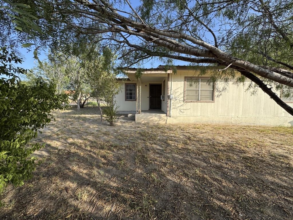 802 Fresno St.