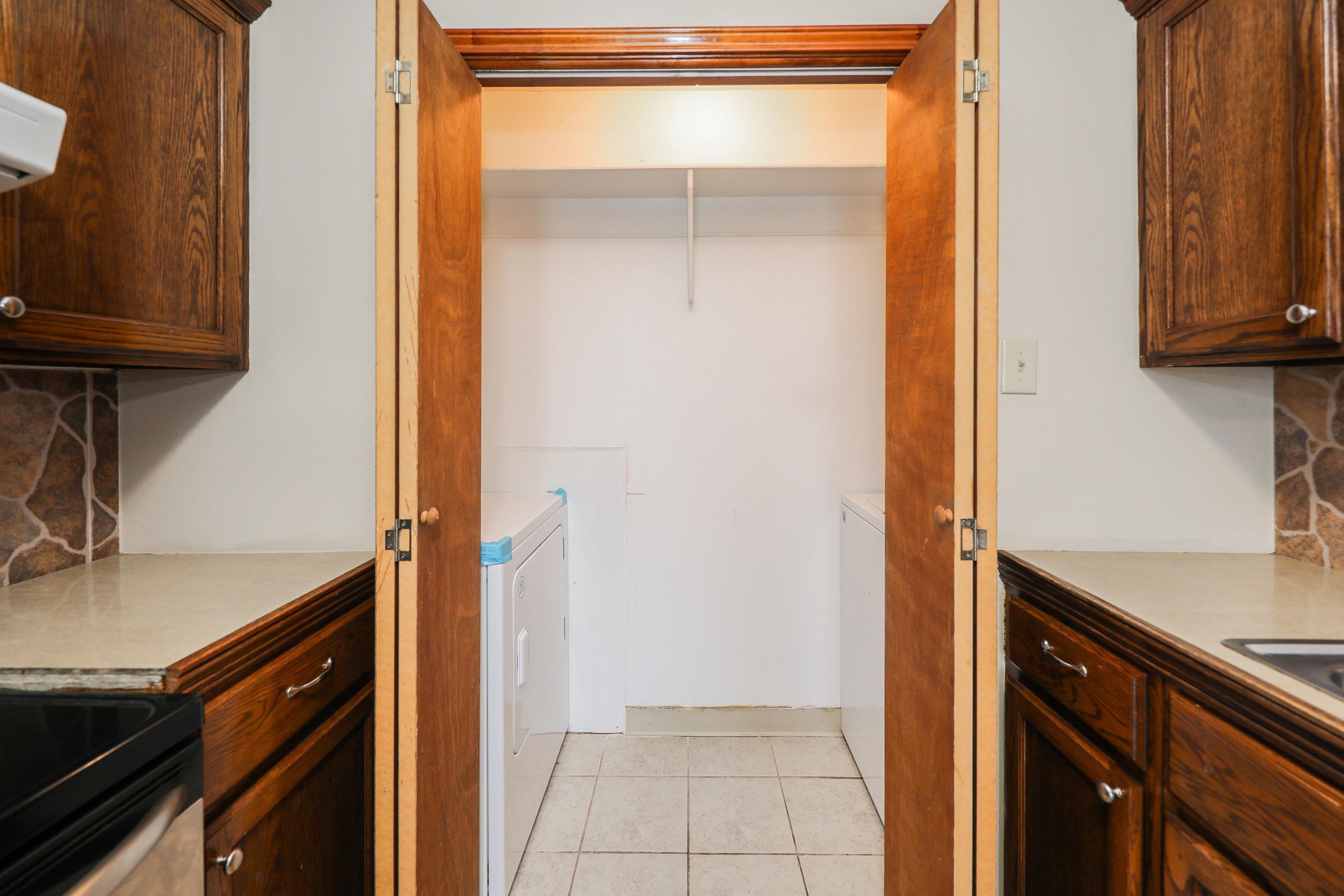 2704 San Agustin Ave Unit: 2