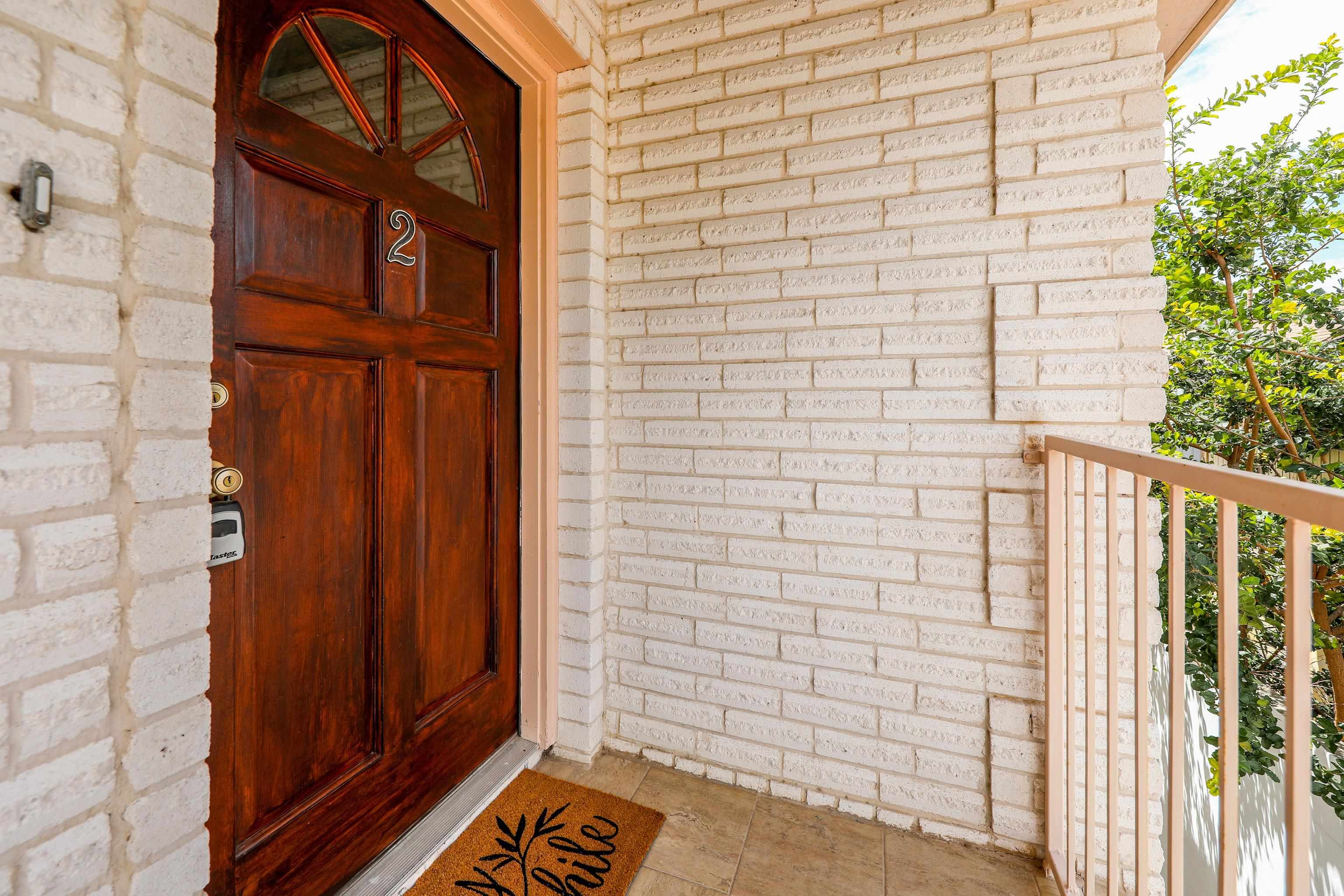 2704 San Agustin Ave Unit: 2