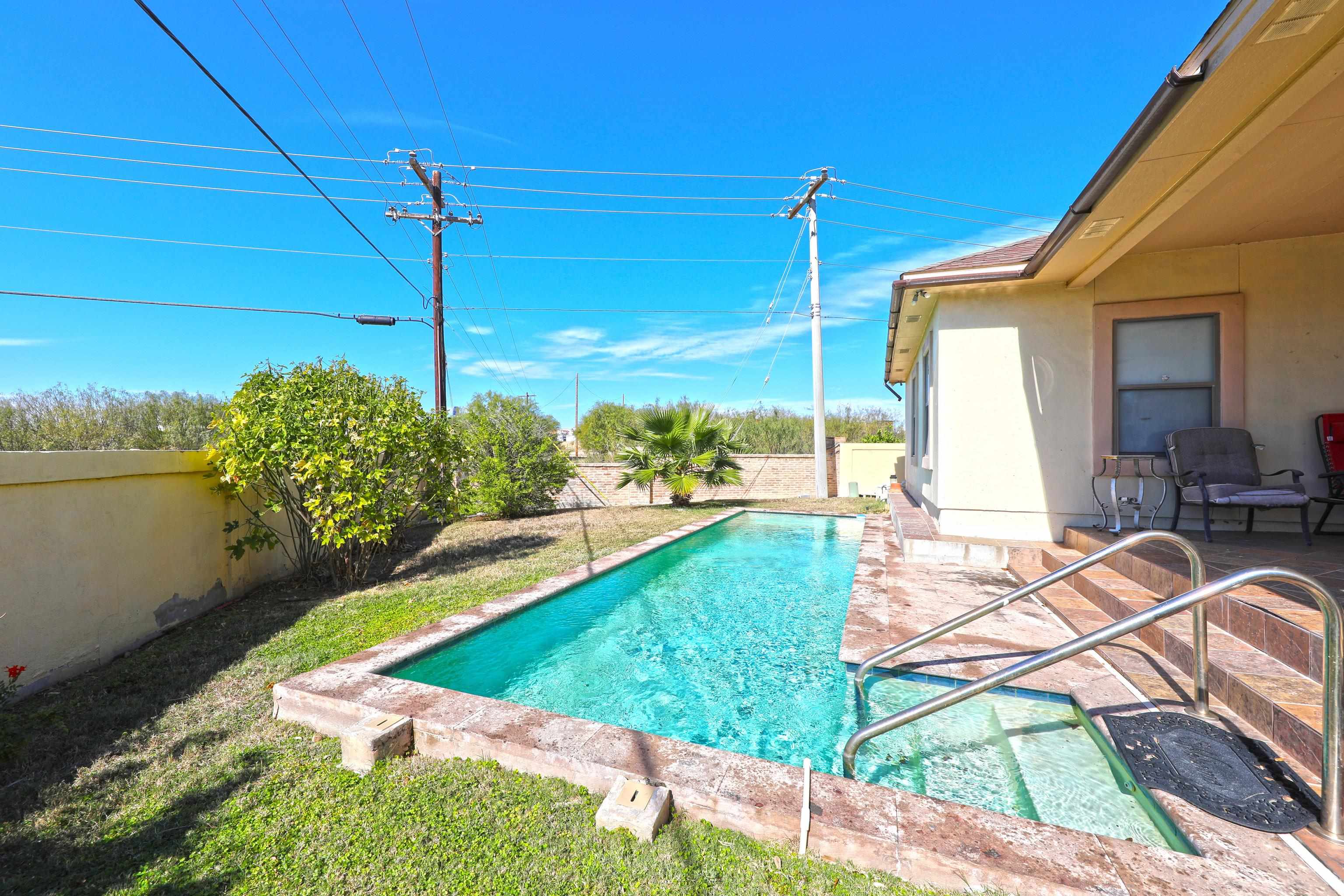 103 Yellowstone Lake Dr