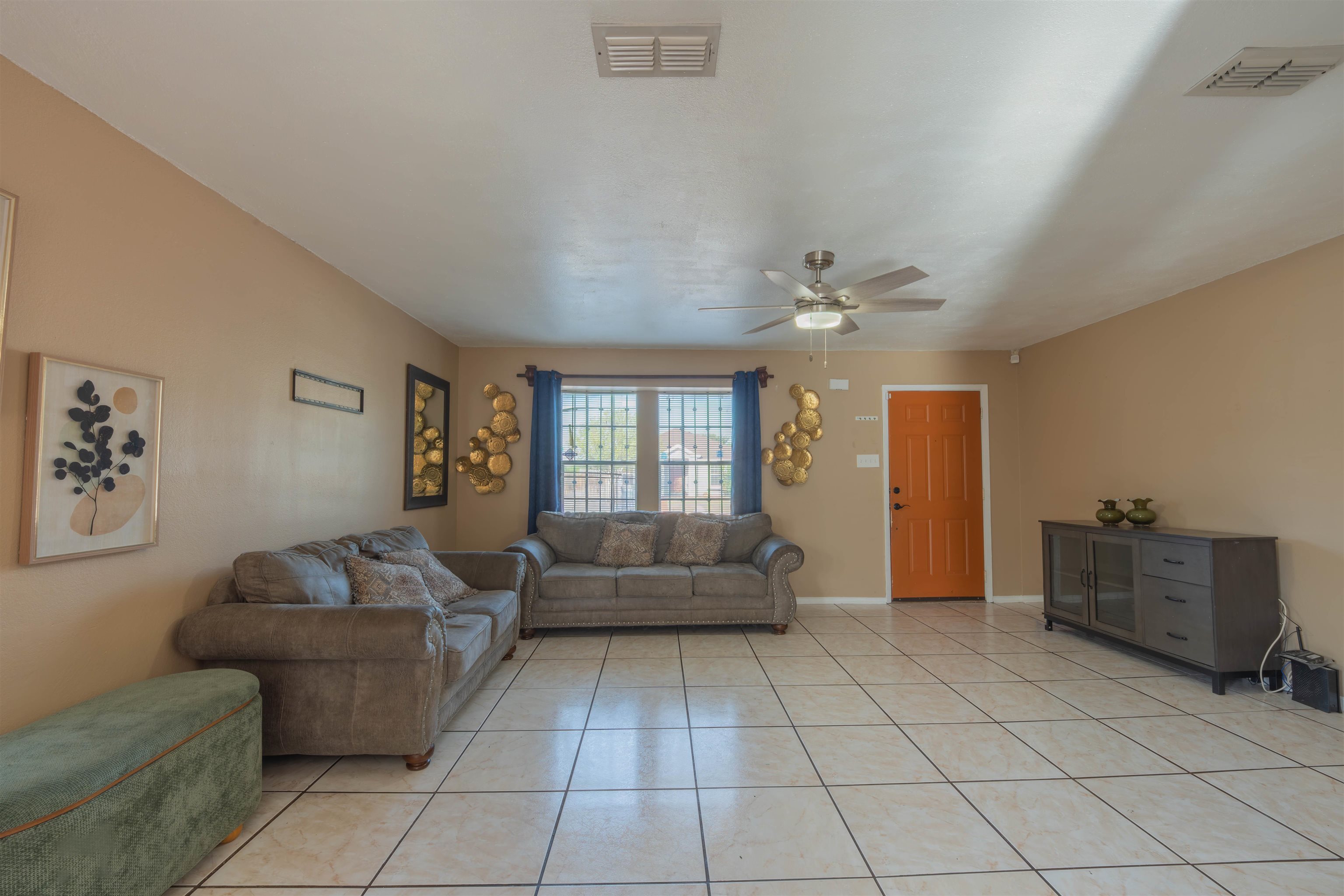 1221 Eisenhower Dr