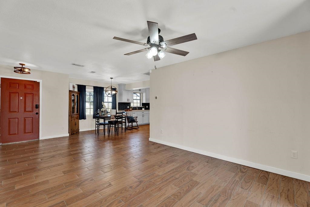 2088 Sunset Dr