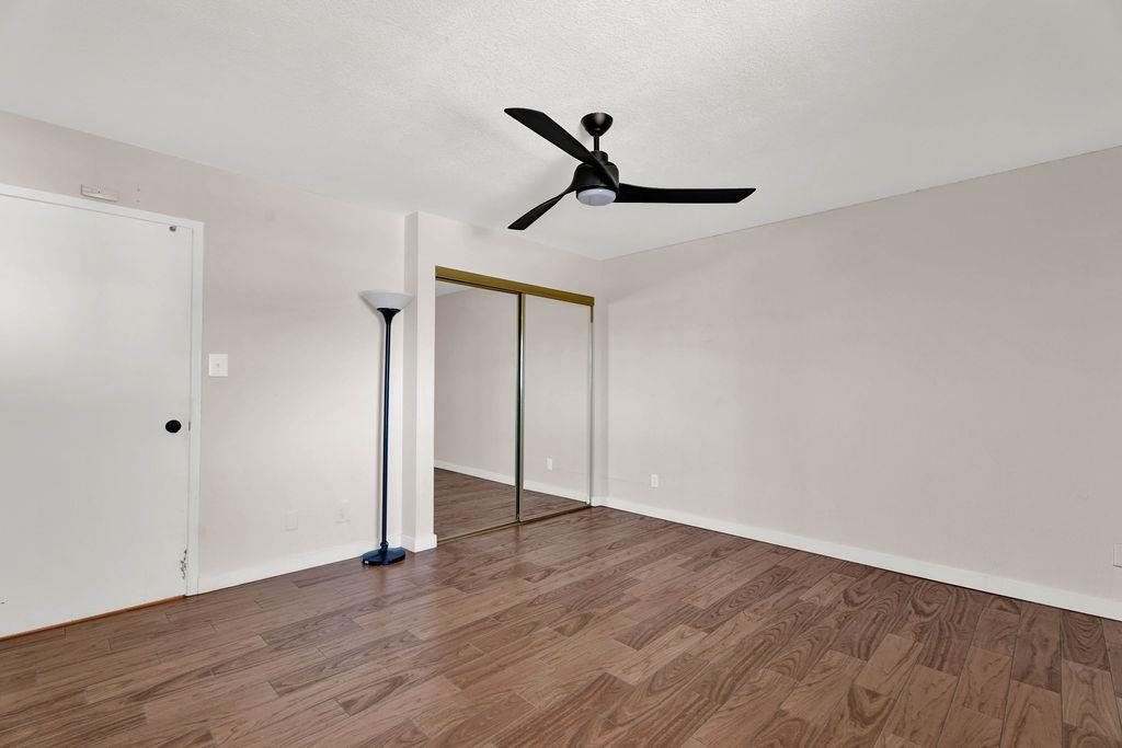 2088 Sunset Dr