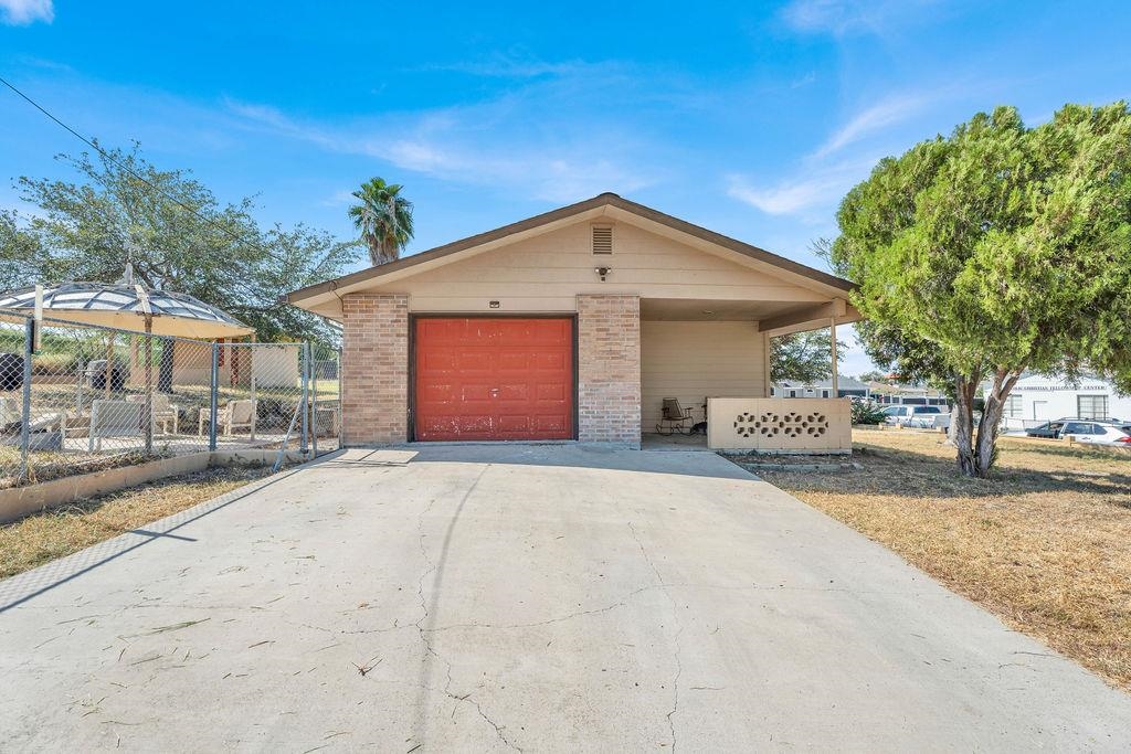 2088 Sunset Dr