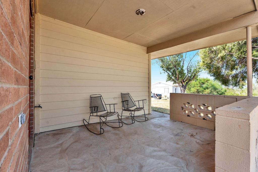 2088 Sunset Dr