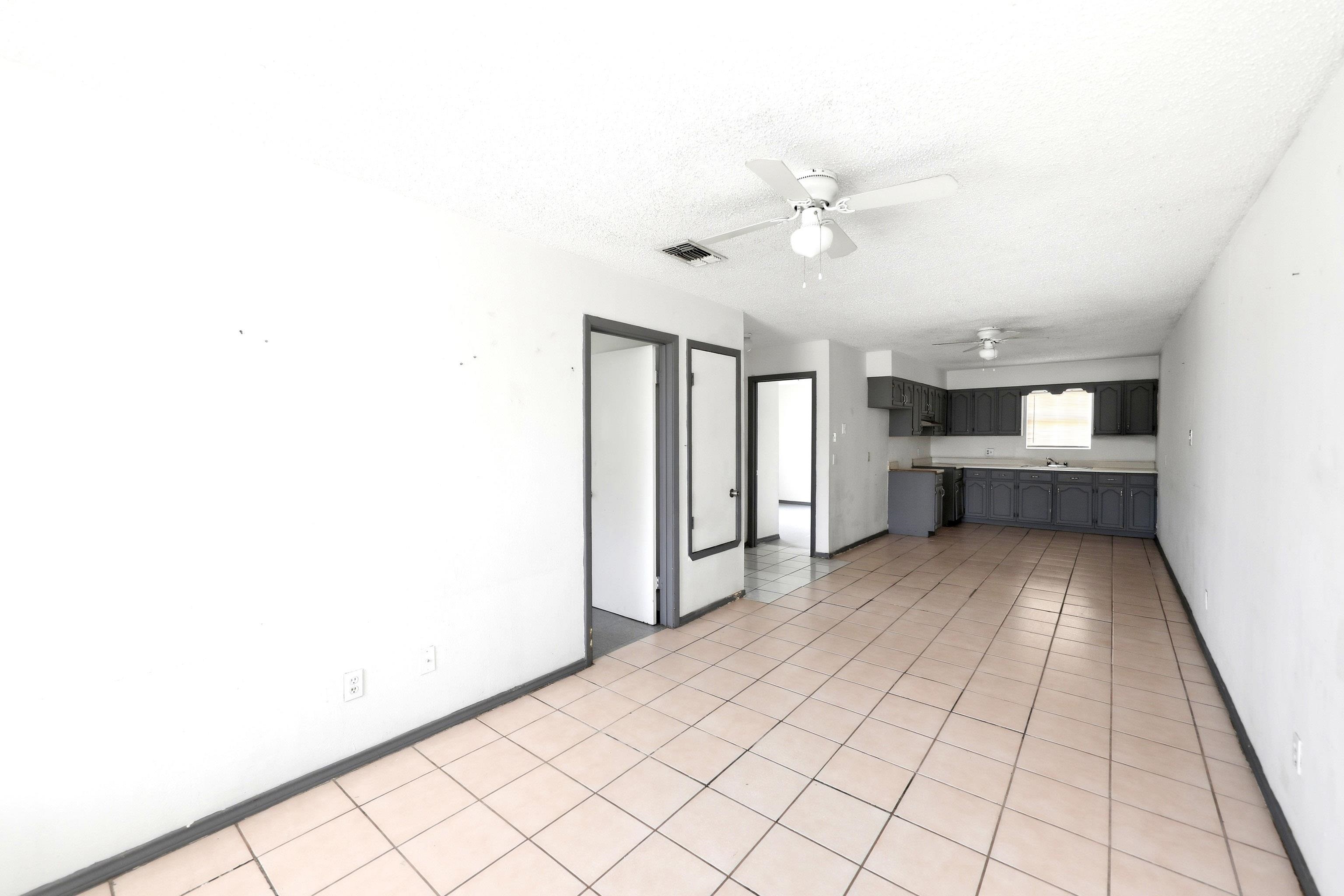 4620 Mims Ave
