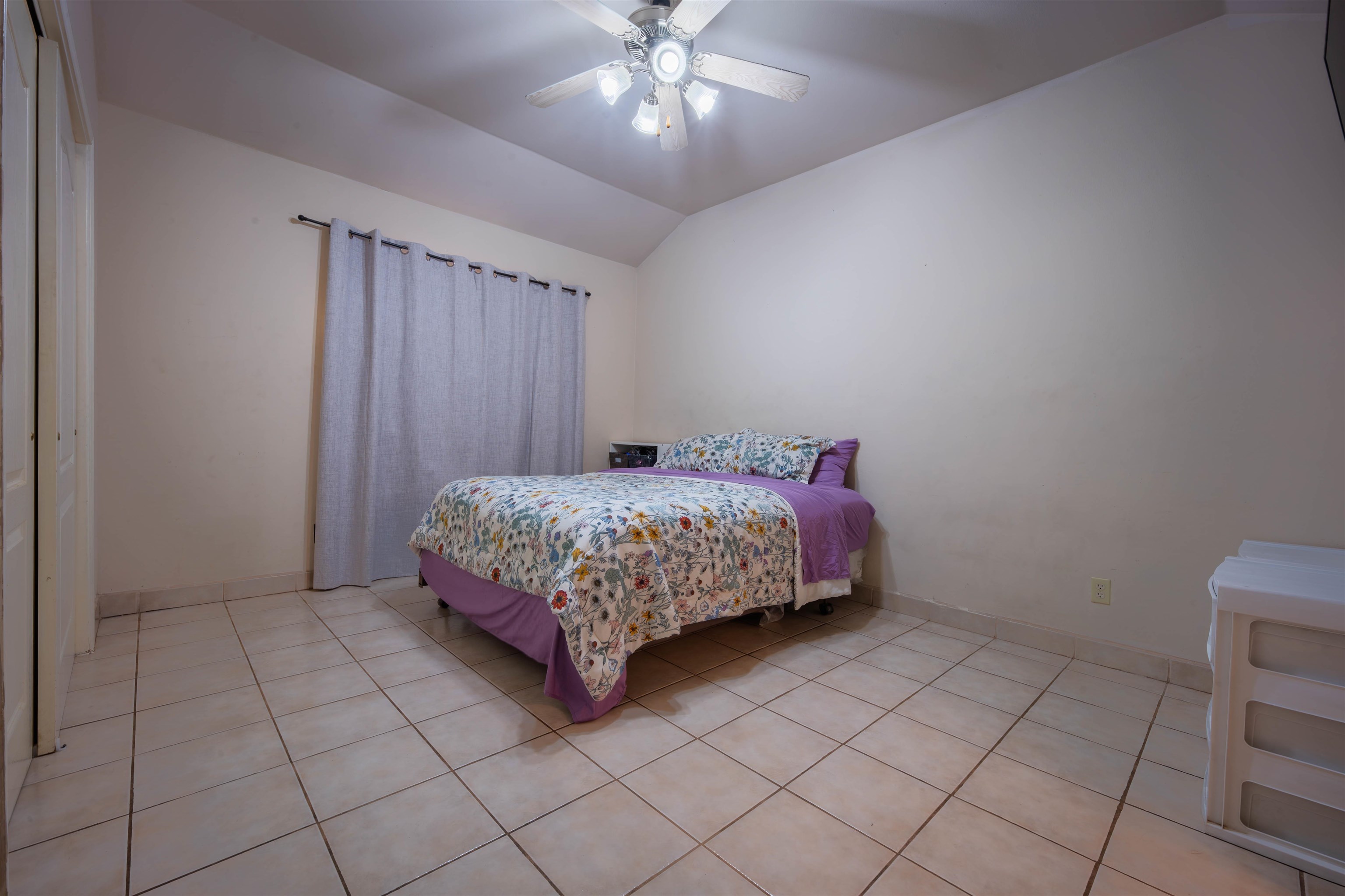 1752 Tiara Trl Unit: 904-1