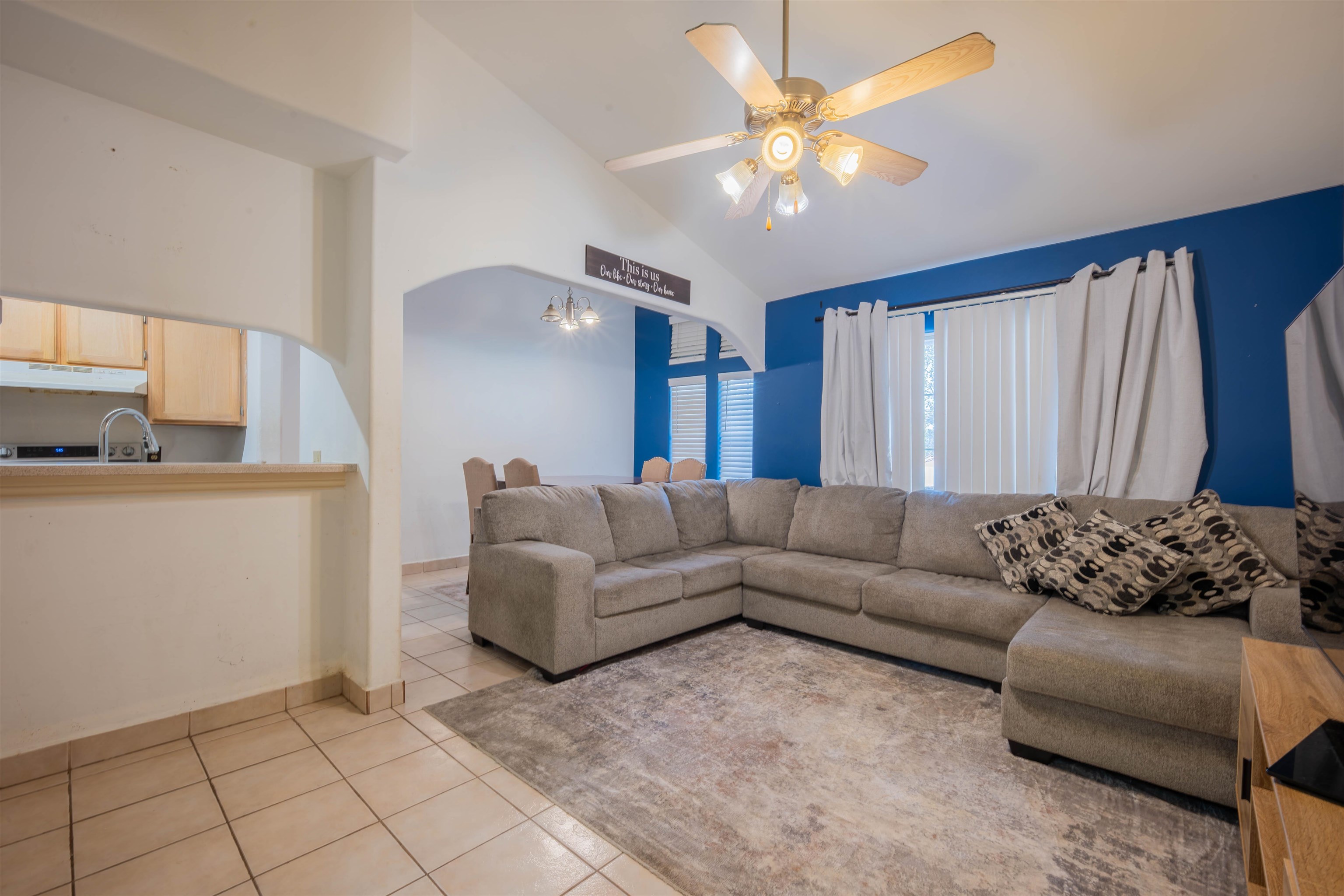 1752 Tiara Trl Unit: 904-1