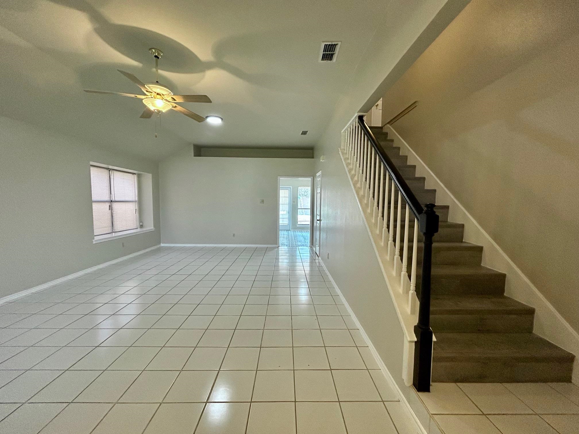 8701 Martinique Dr