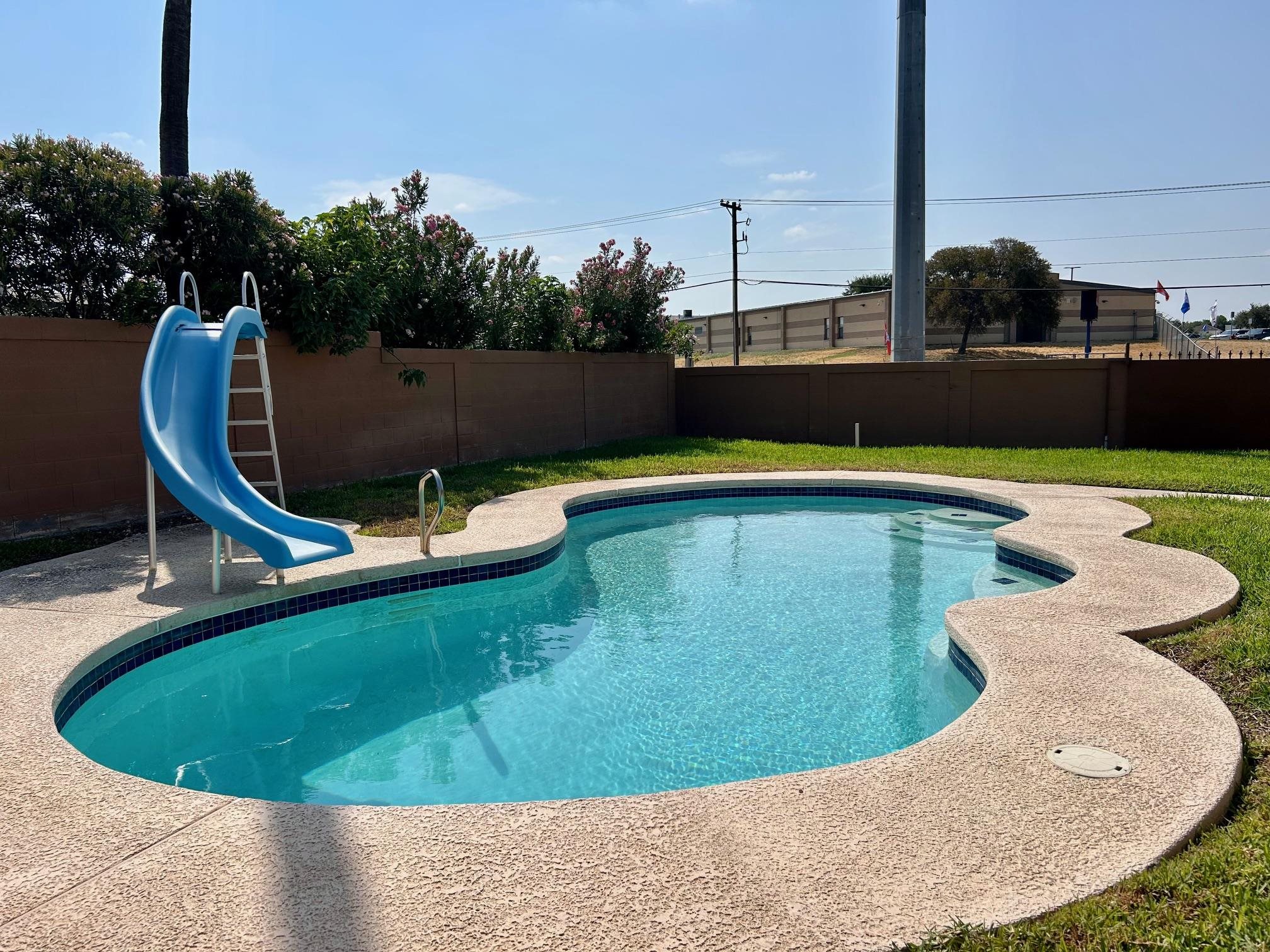 8701 Martinique Dr
