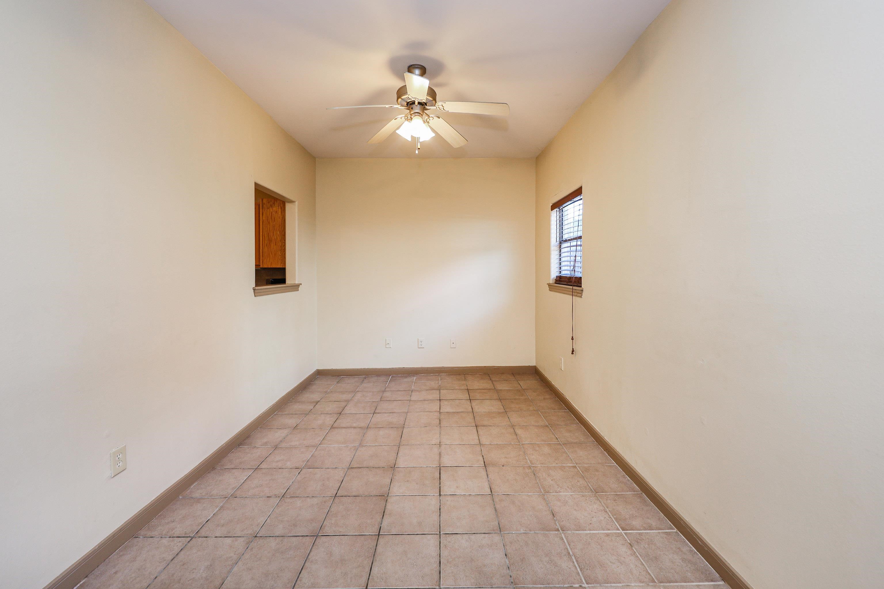 2445 Monarch Dr Unit: 202