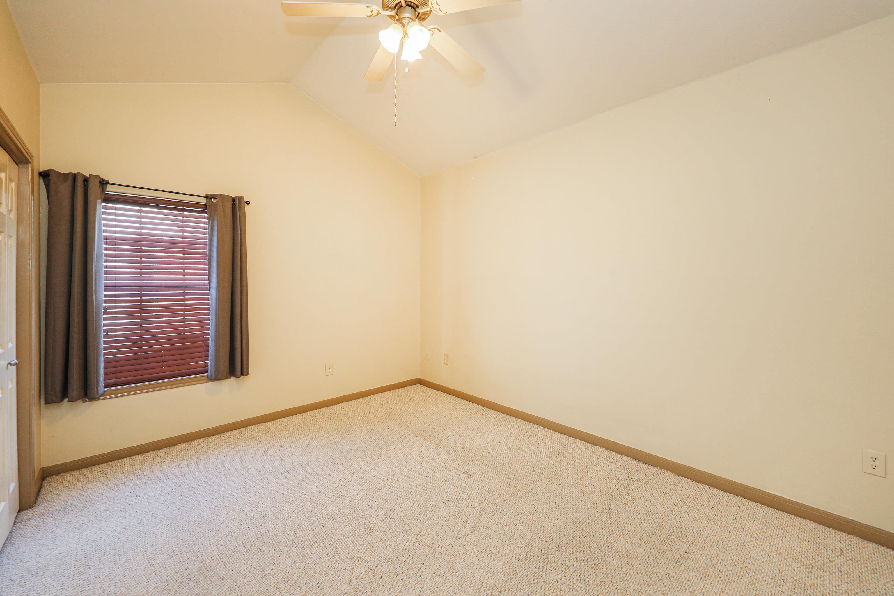 2445 Monarch Dr Unit: 202