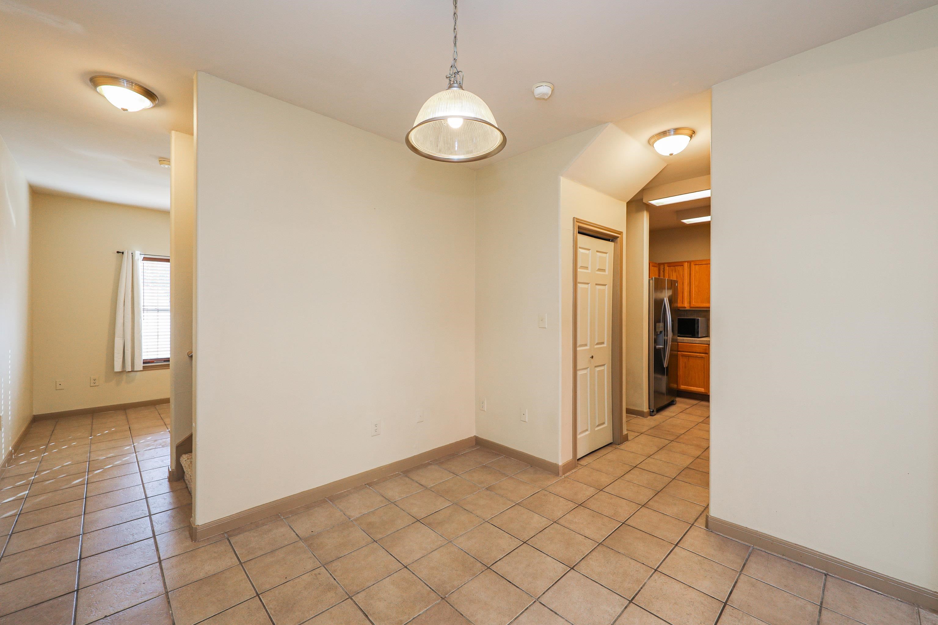 2445 Monarch Dr Unit: 202