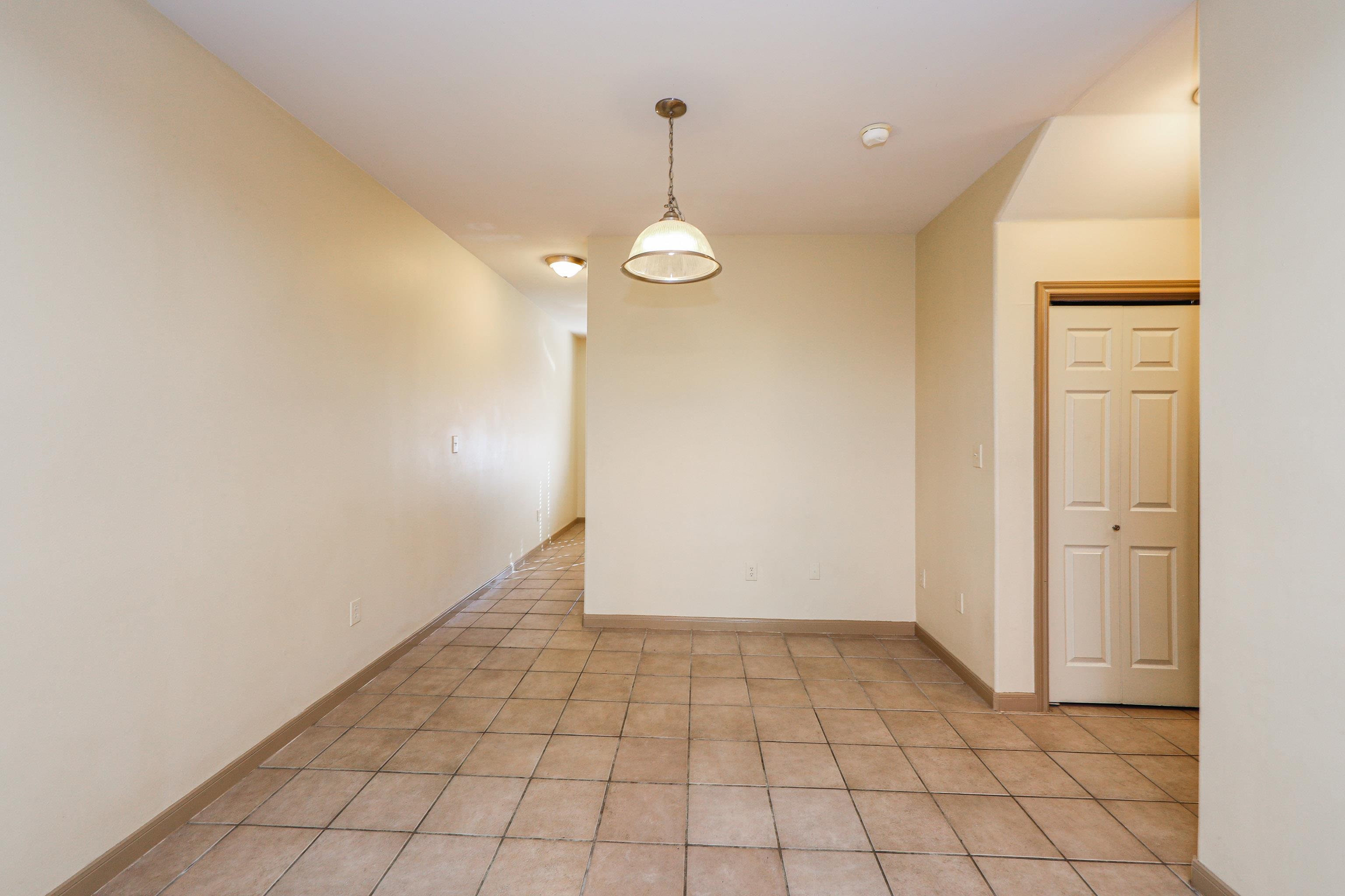 2445 Monarch Dr Unit: 202