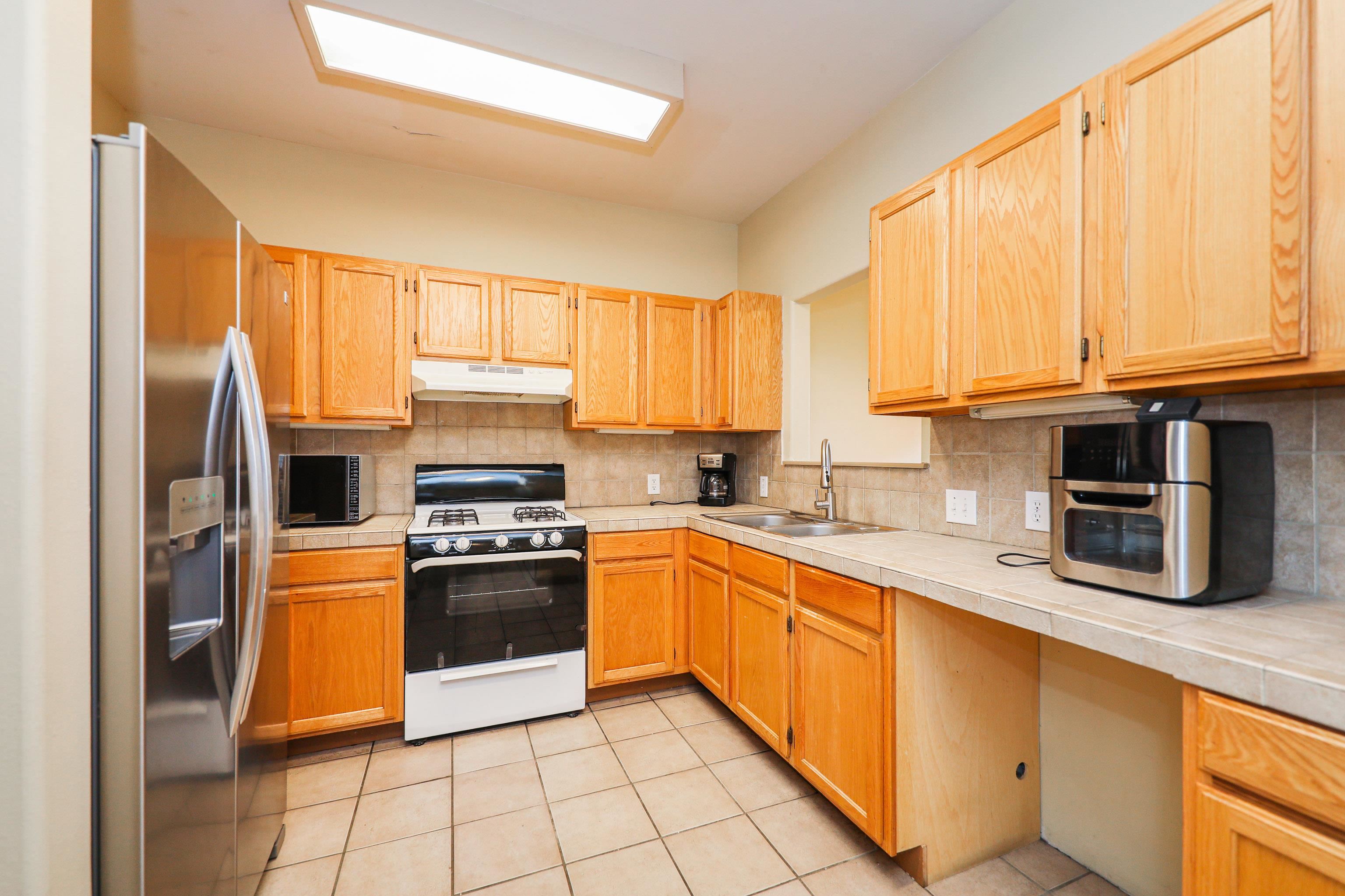 2445 Monarch Dr Unit: 202