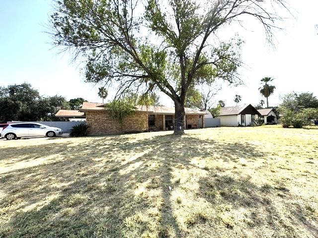 709 Graceland Dr