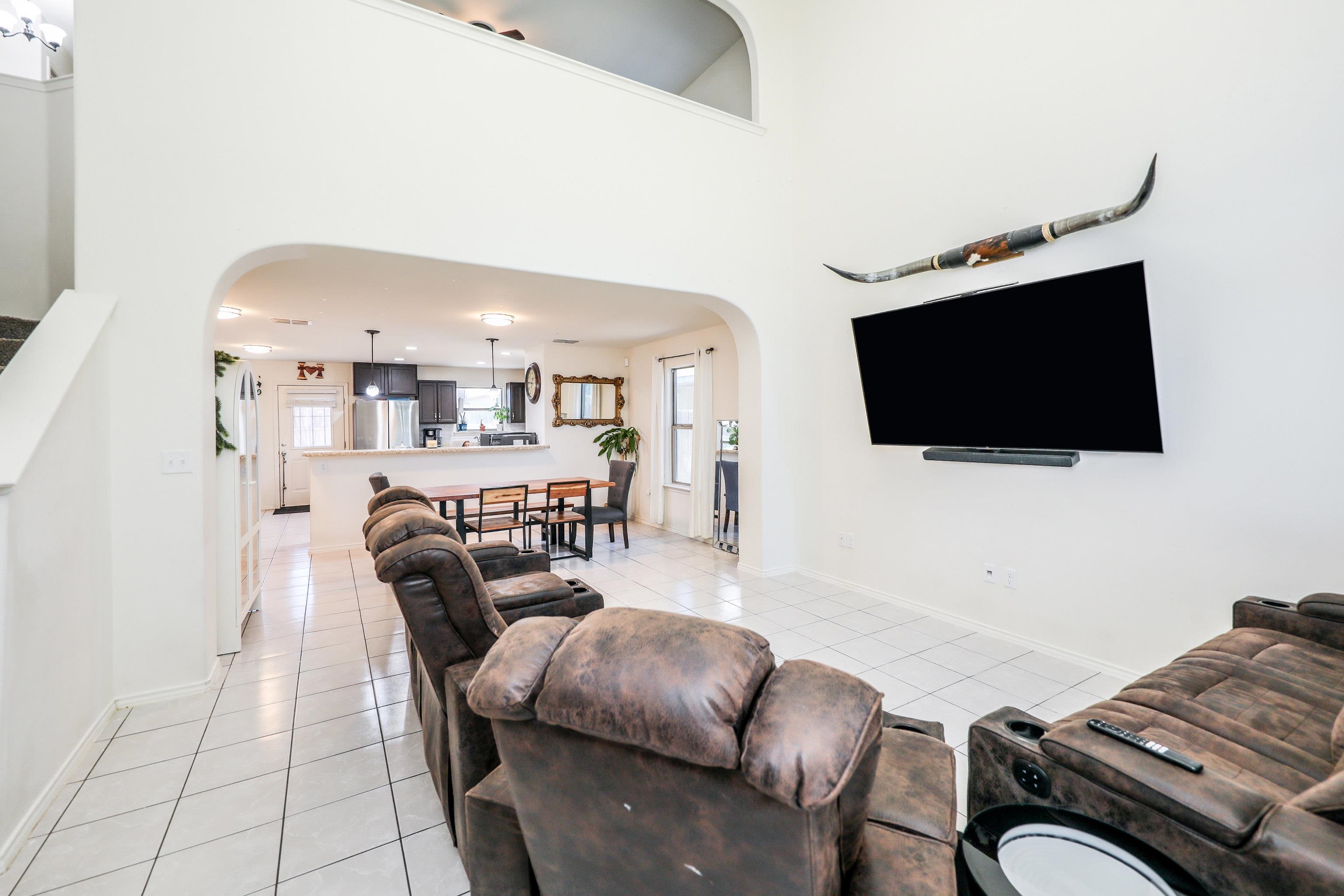5531 Marble Falls St