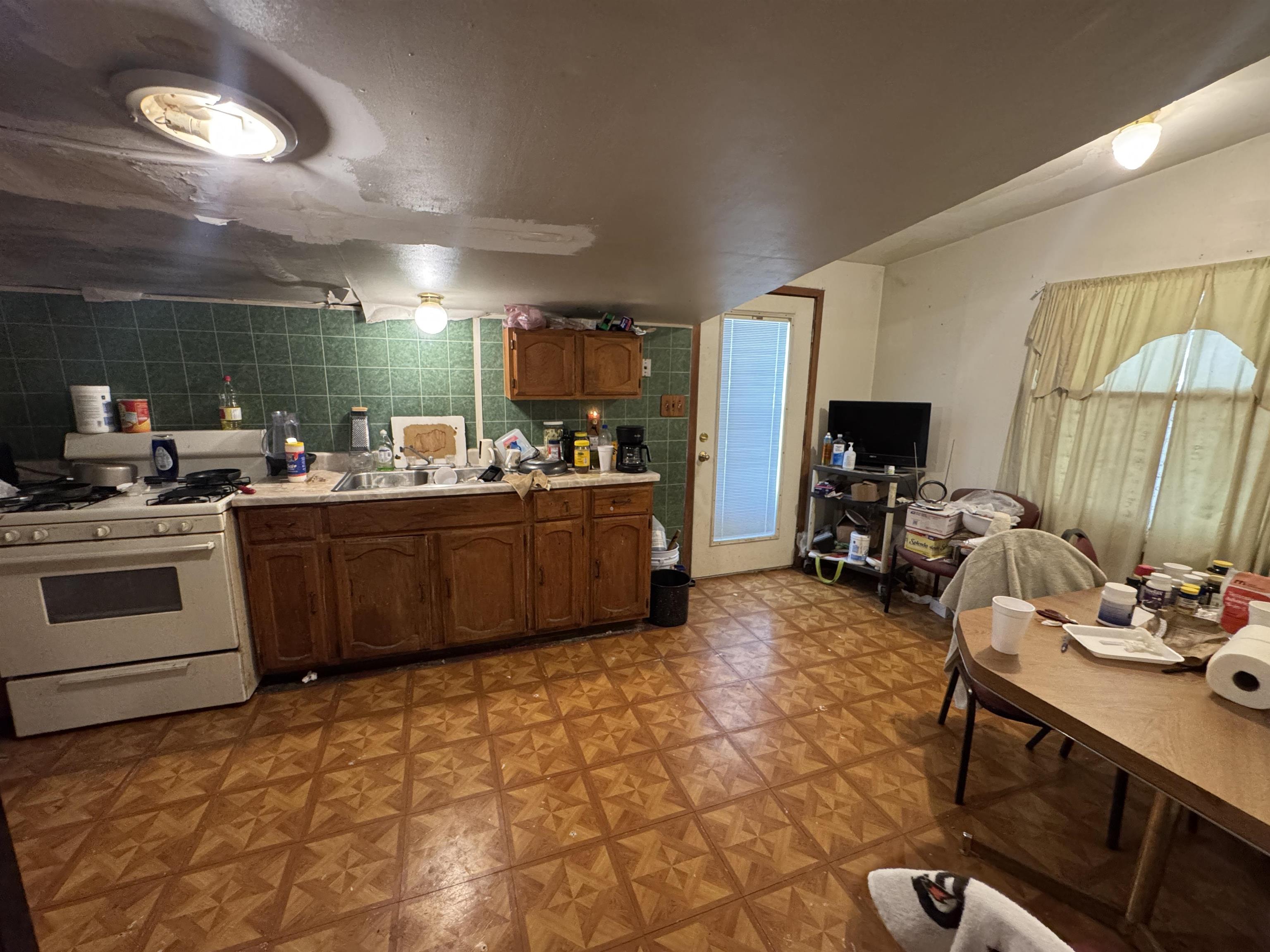 509 Glenn St