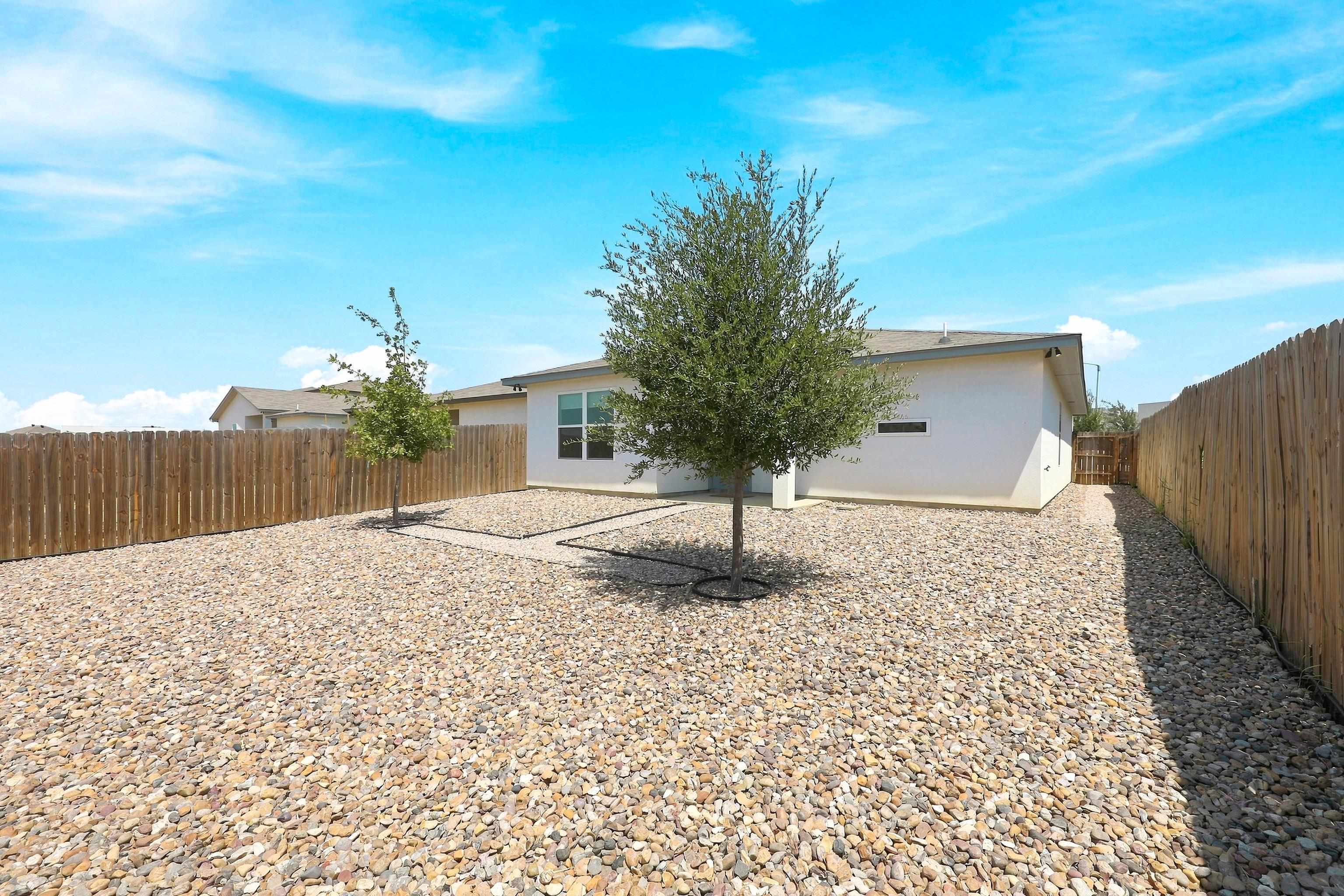 3616 Guaymas Ave