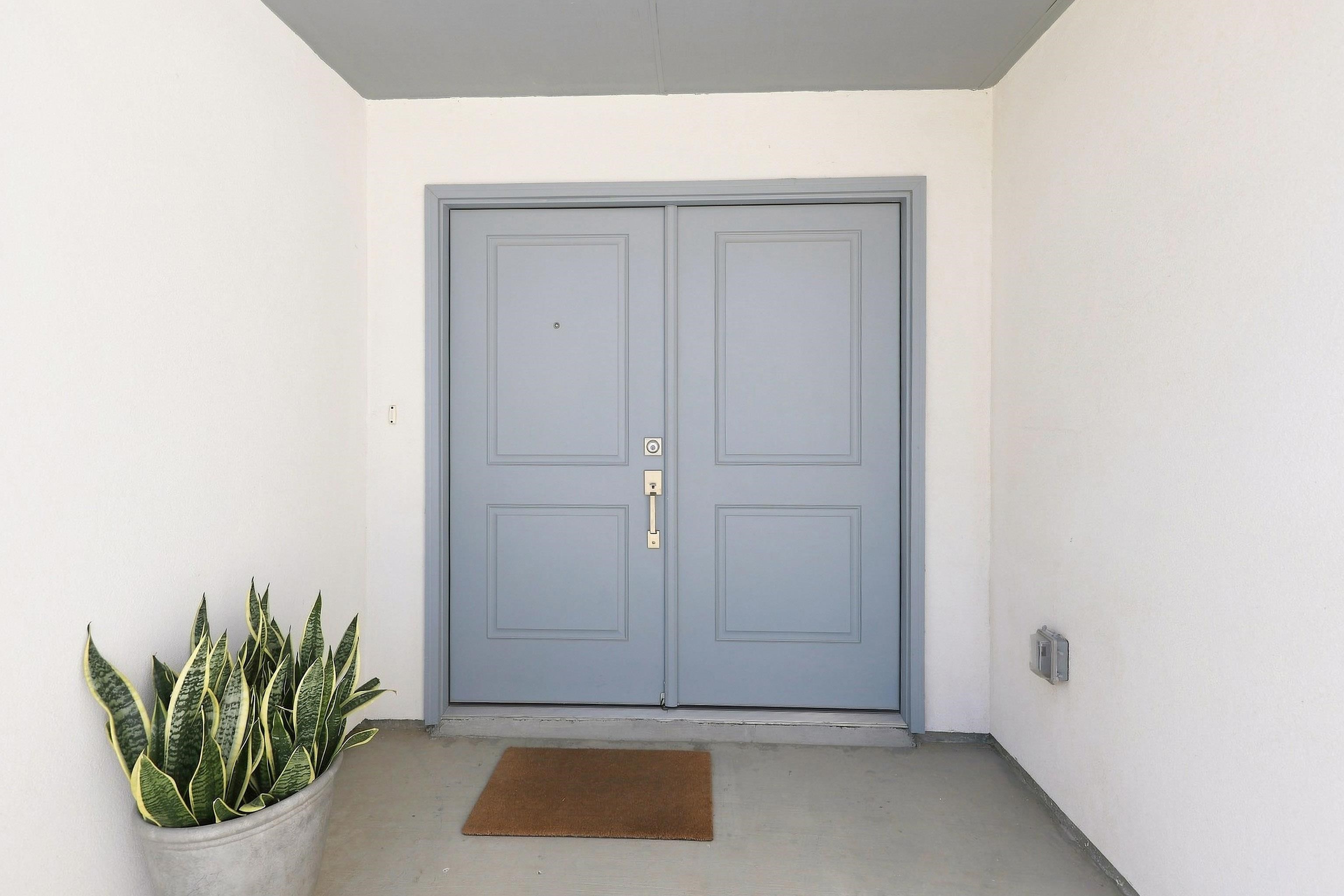 3616 Guaymas Ave