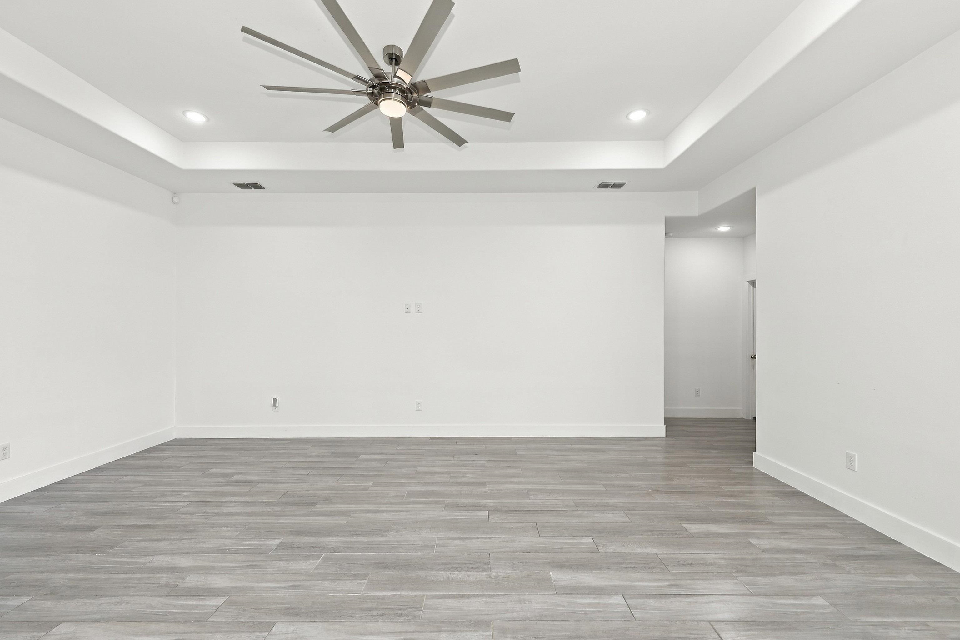 3822 Tahoe Dr.